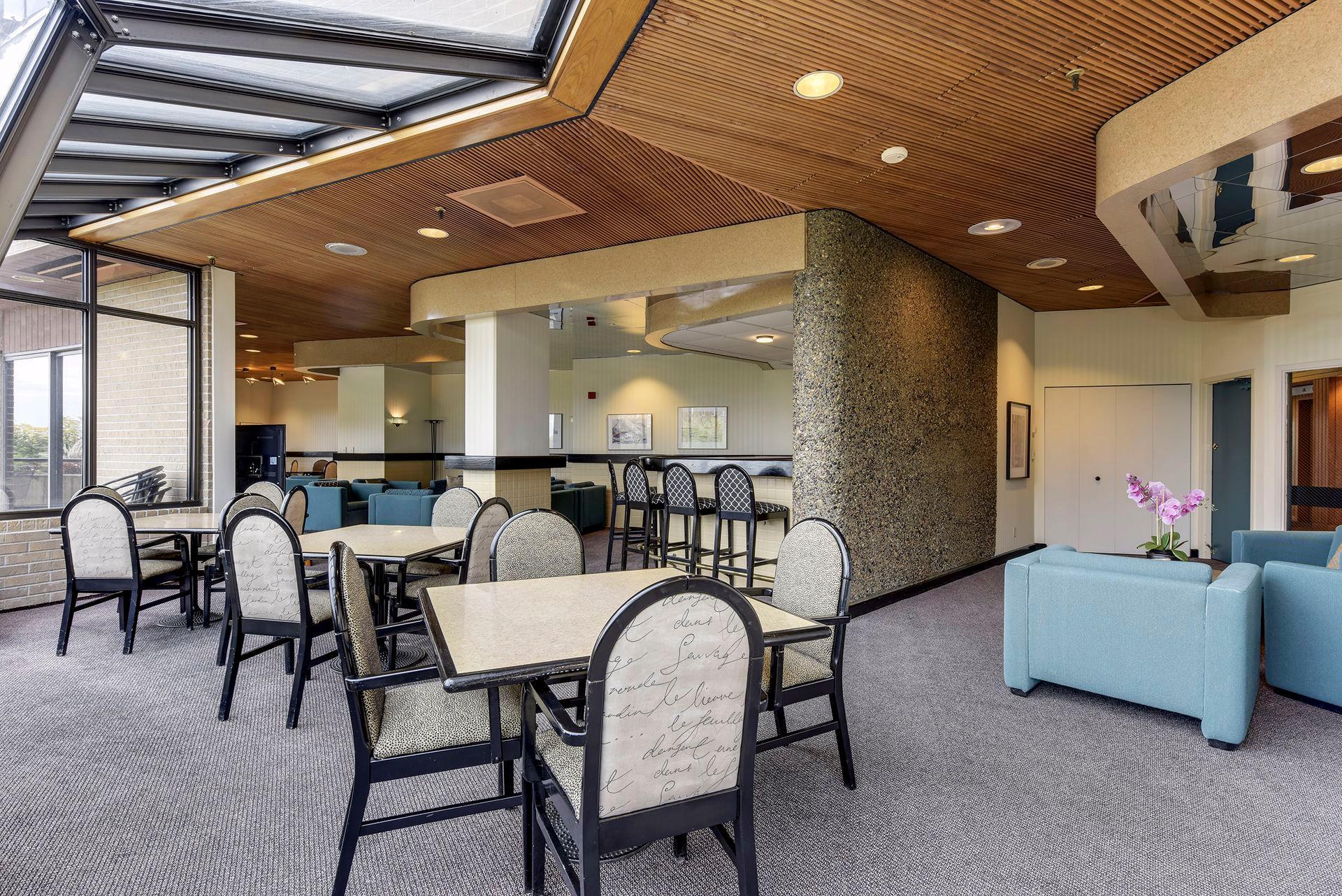 View of Residential at 2950 Dean Parkway #1805, Minneapolis MN 55416, Minneapolis (55 of 85) - Mike Wilen | Minnesota Team Real Estate