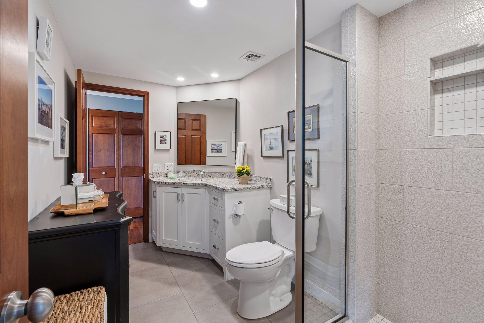 View of Residential at 2950 Dean Parkway #1805, Minneapolis MN 55416, Minneapolis (48 of 85) - Mike Wilen | Minnesota Team Real Estate