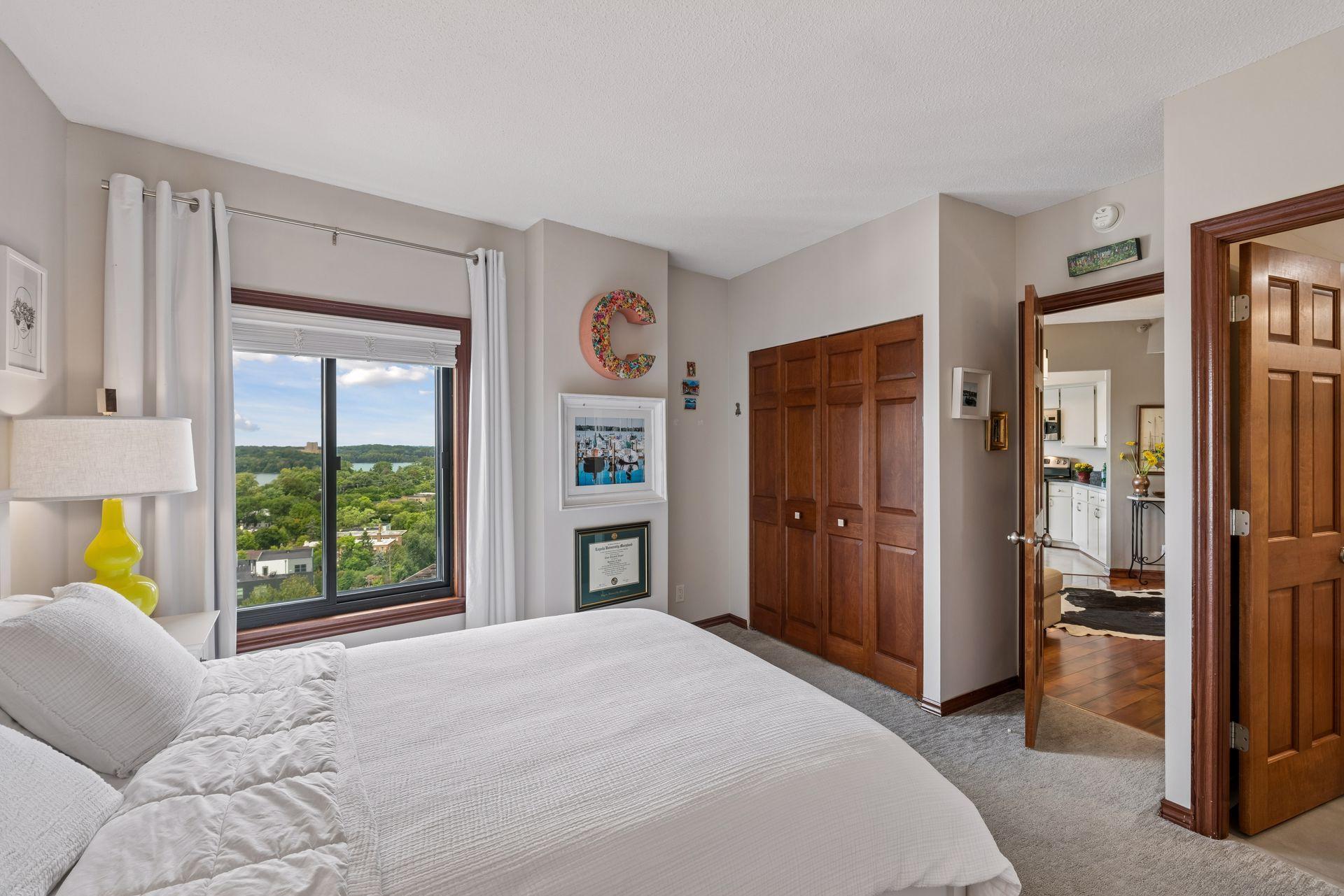View of Residential at 2950 Dean Parkway #1805, Minneapolis MN 55416, Minneapolis (47 of 85) - Mike Wilen | Minnesota Team Real Estate