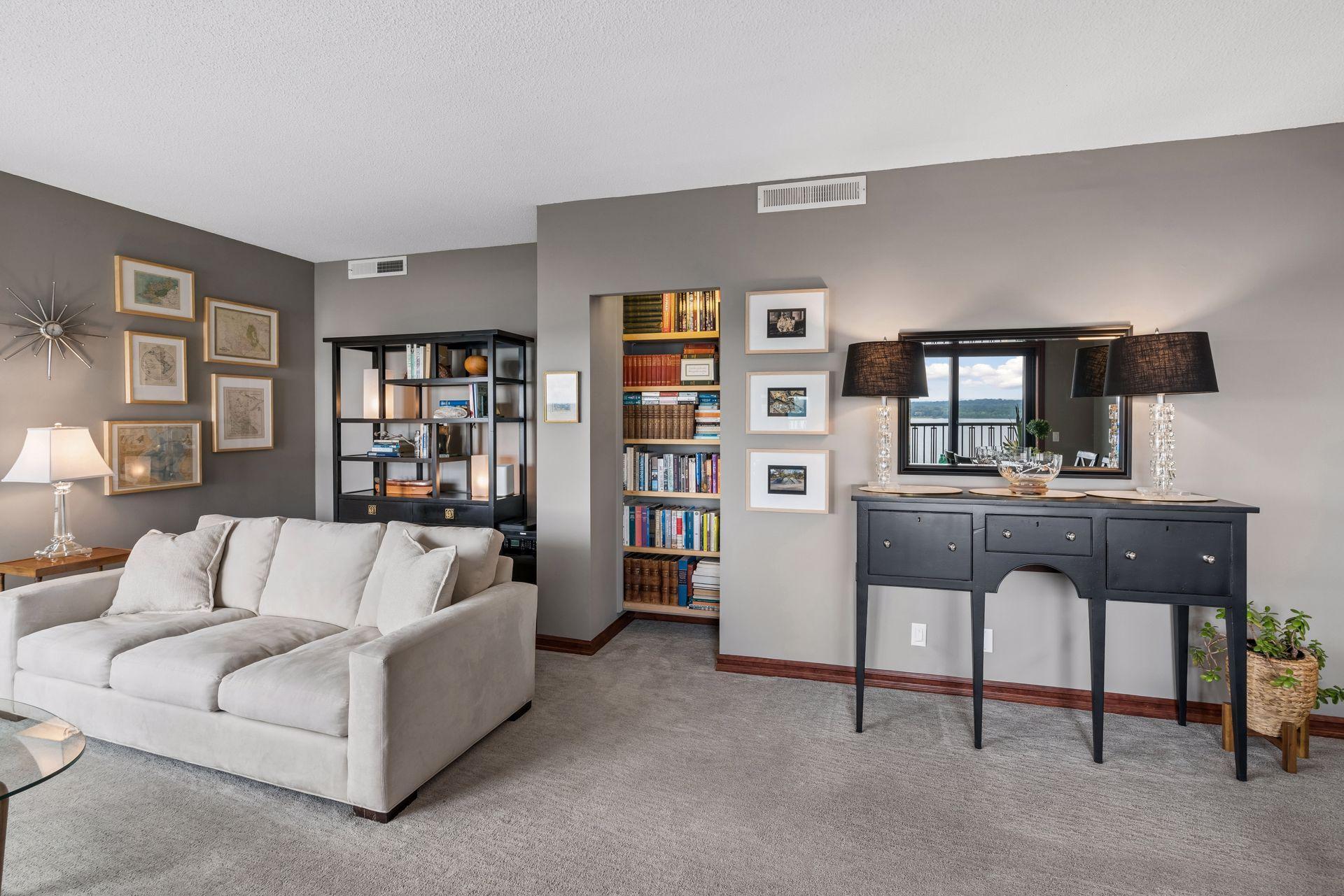 View of Residential at 2950 Dean Parkway #1805, Minneapolis MN 55416, Minneapolis (19 of 85) - Mike Wilen | Minnesota Team Real Estate