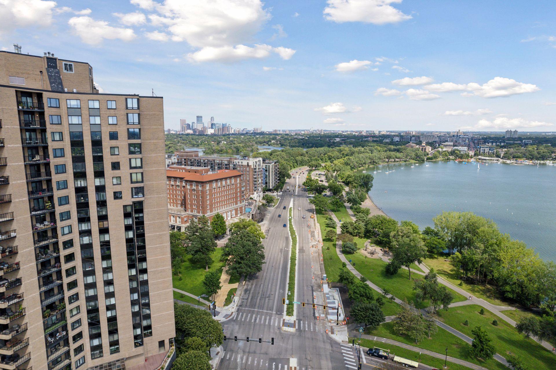 View of Residential at 2950 Dean Parkway #1805, Minneapolis MN 55416, Minneapolis (82 of 85) - Mike Wilen | Minnesota Team Real Estate