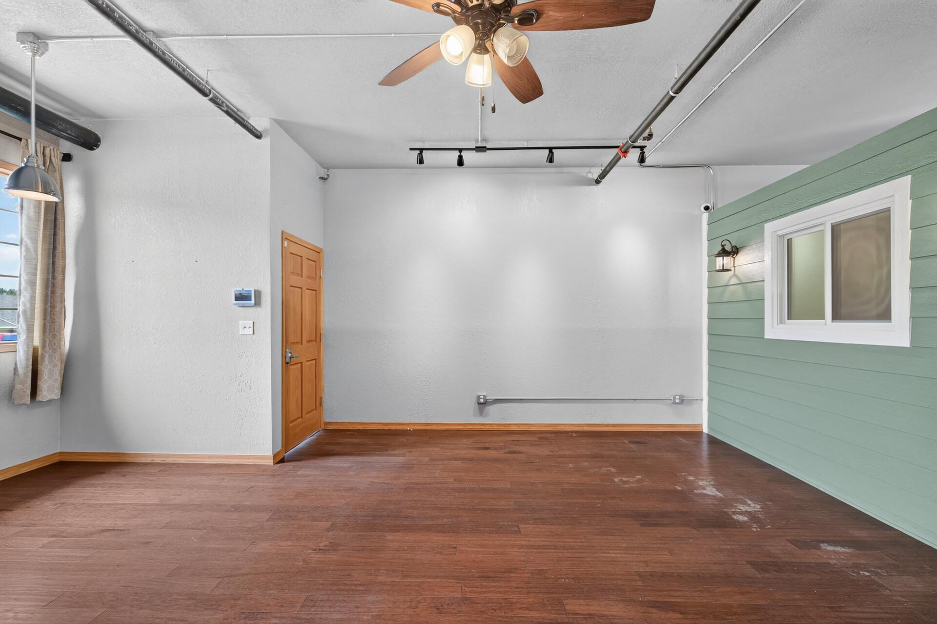 View of Commercial Sale at 1103 Weir Drive #200, Woodbury MN 55125, Woodbury (24 of 48) - Mike Wilen | Minnesota Team Real Estate