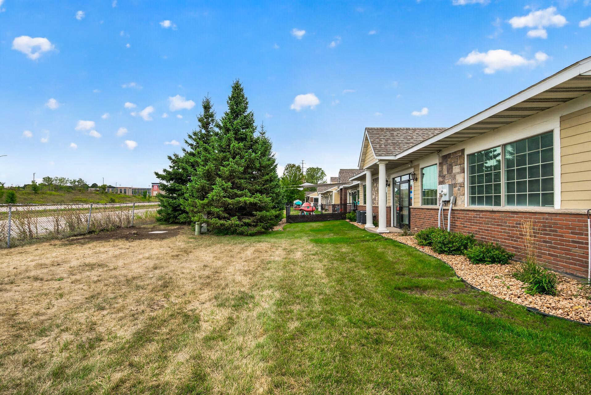 View of Commercial Sale at 1103 Weir Drive #200, Woodbury MN 55125, Woodbury (7 of 48) - Mike Wilen | Minnesota Team Real Estate