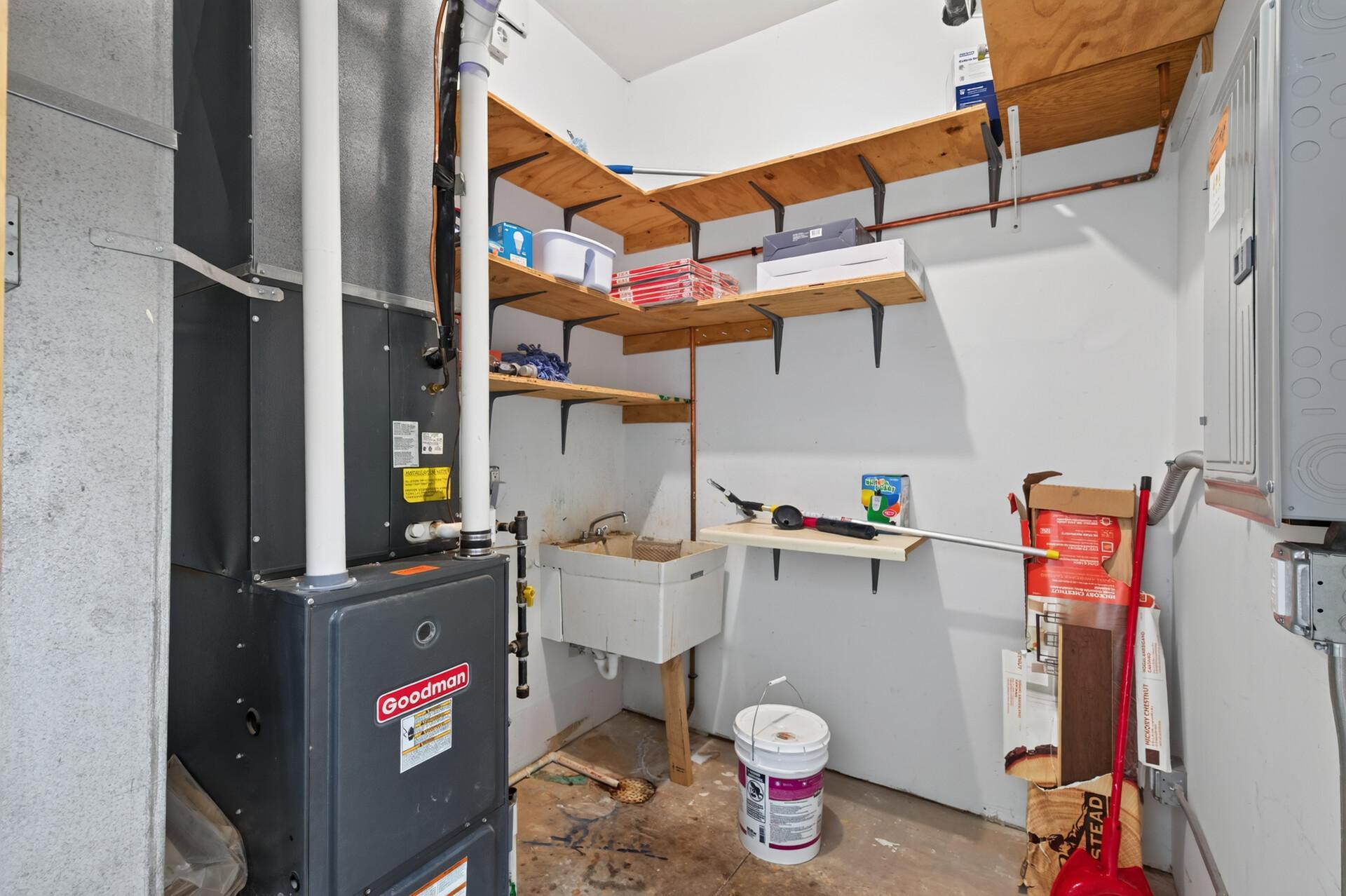 View of Commercial Sale at 1103 Weir Drive #200, Woodbury MN 55125, Woodbury (30 of 48) - Mike Wilen | Minnesota Team Real Estate