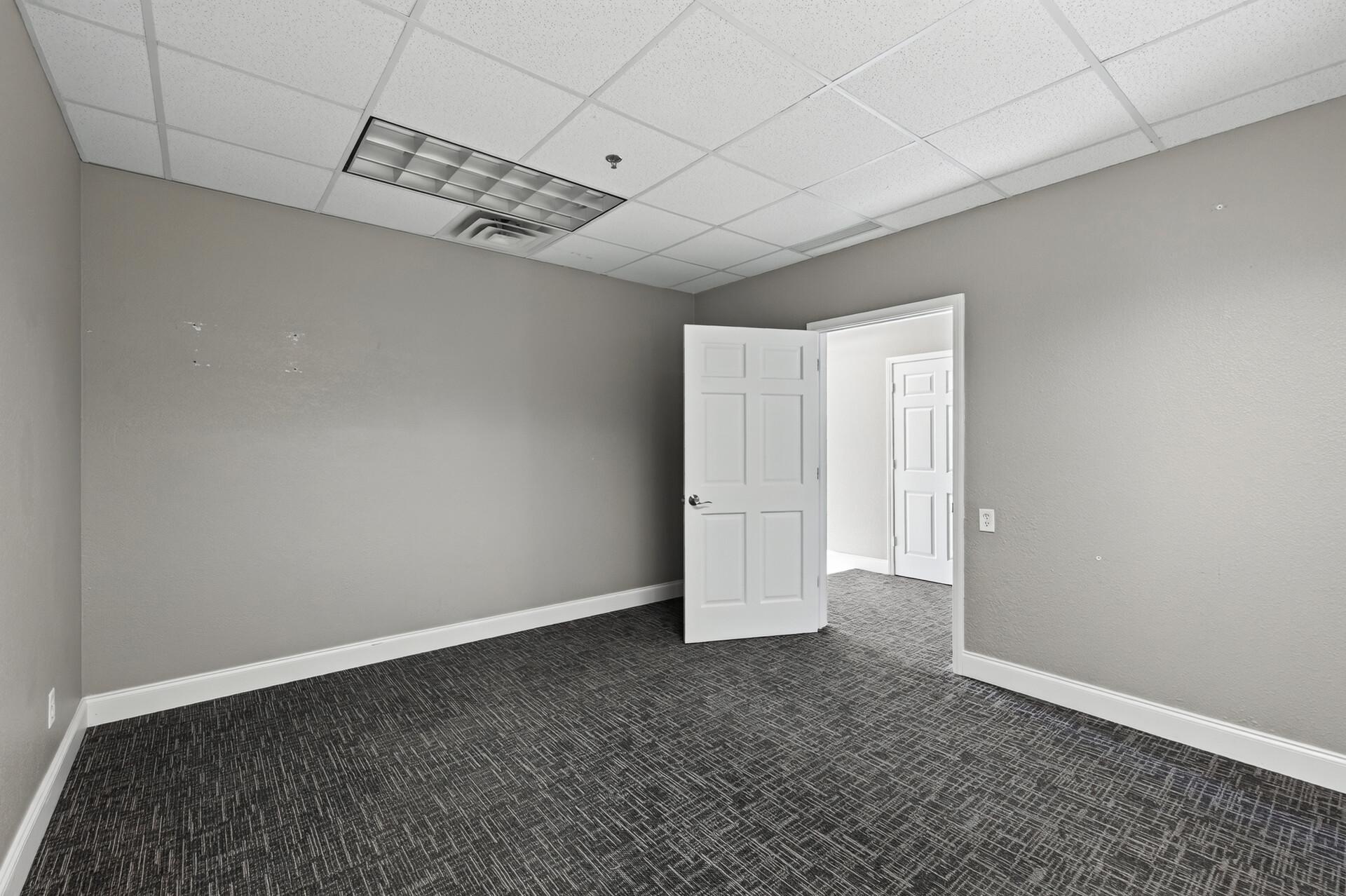 View of Commercial Sale at 1103 Weir Drive #200, Woodbury MN 55125, Woodbury (64 of 68) - Mike Wilen | Minnesota Team Real Estate
