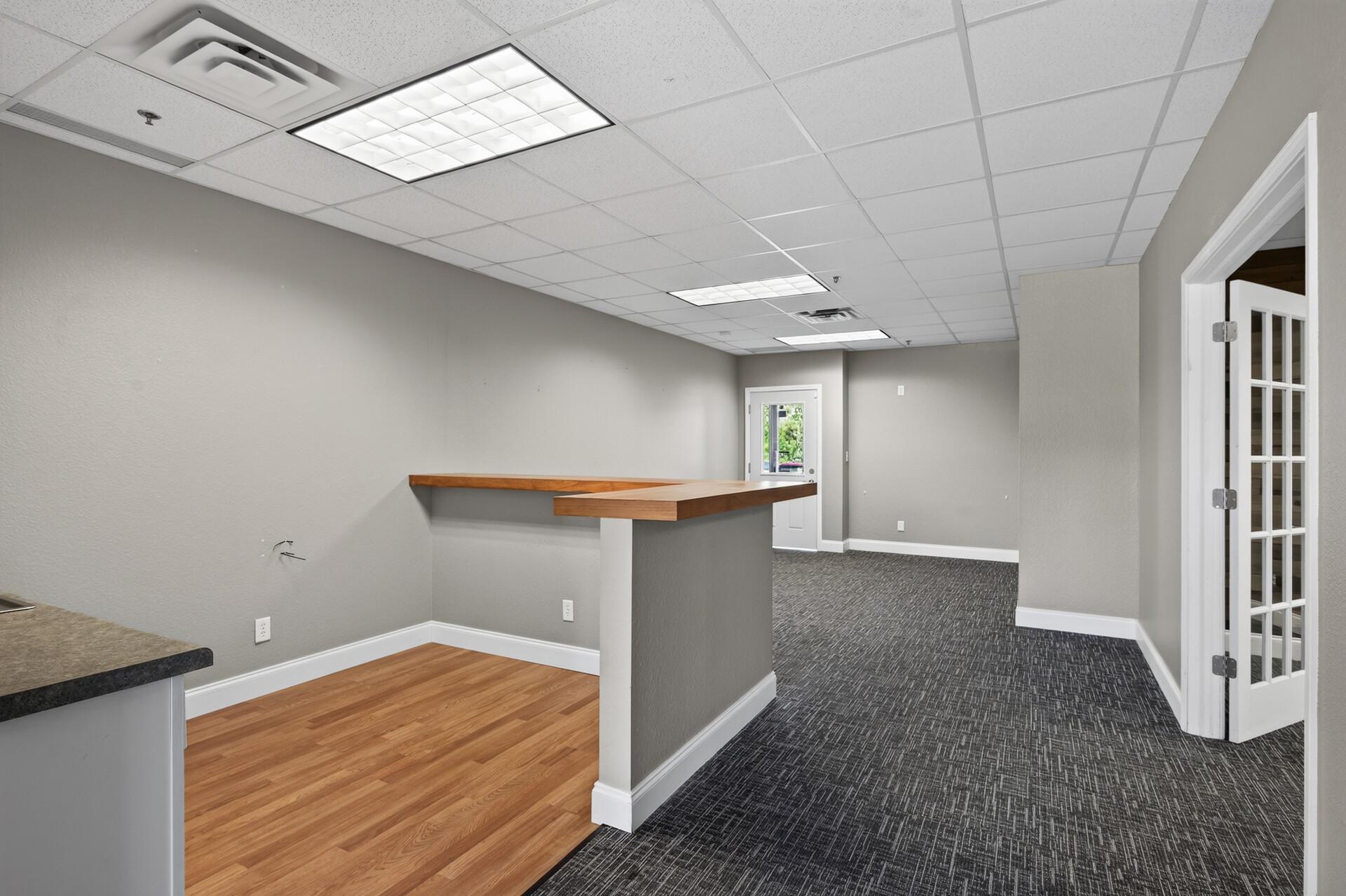 View of Commercial Sale at 1103 Weir Drive #200, Woodbury MN 55125, Woodbury (58 of 68) - Mike Wilen | Minnesota Team Real Estate