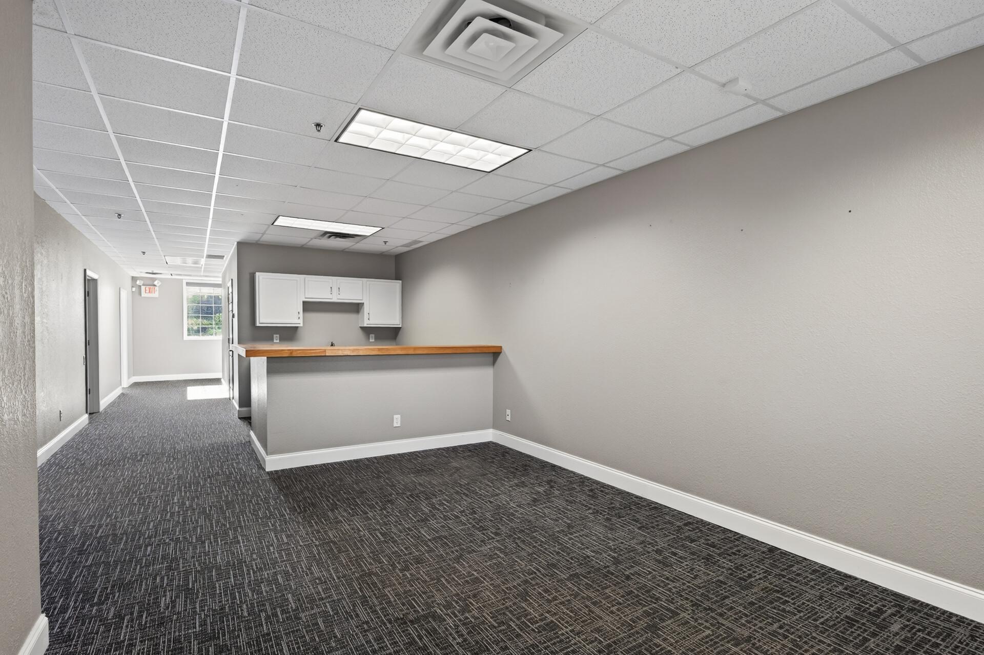 View of Commercial Sale at 1103 Weir Drive #200, Woodbury MN 55125, Woodbury (54 of 68) - Mike Wilen | Minnesota Team Real Estate