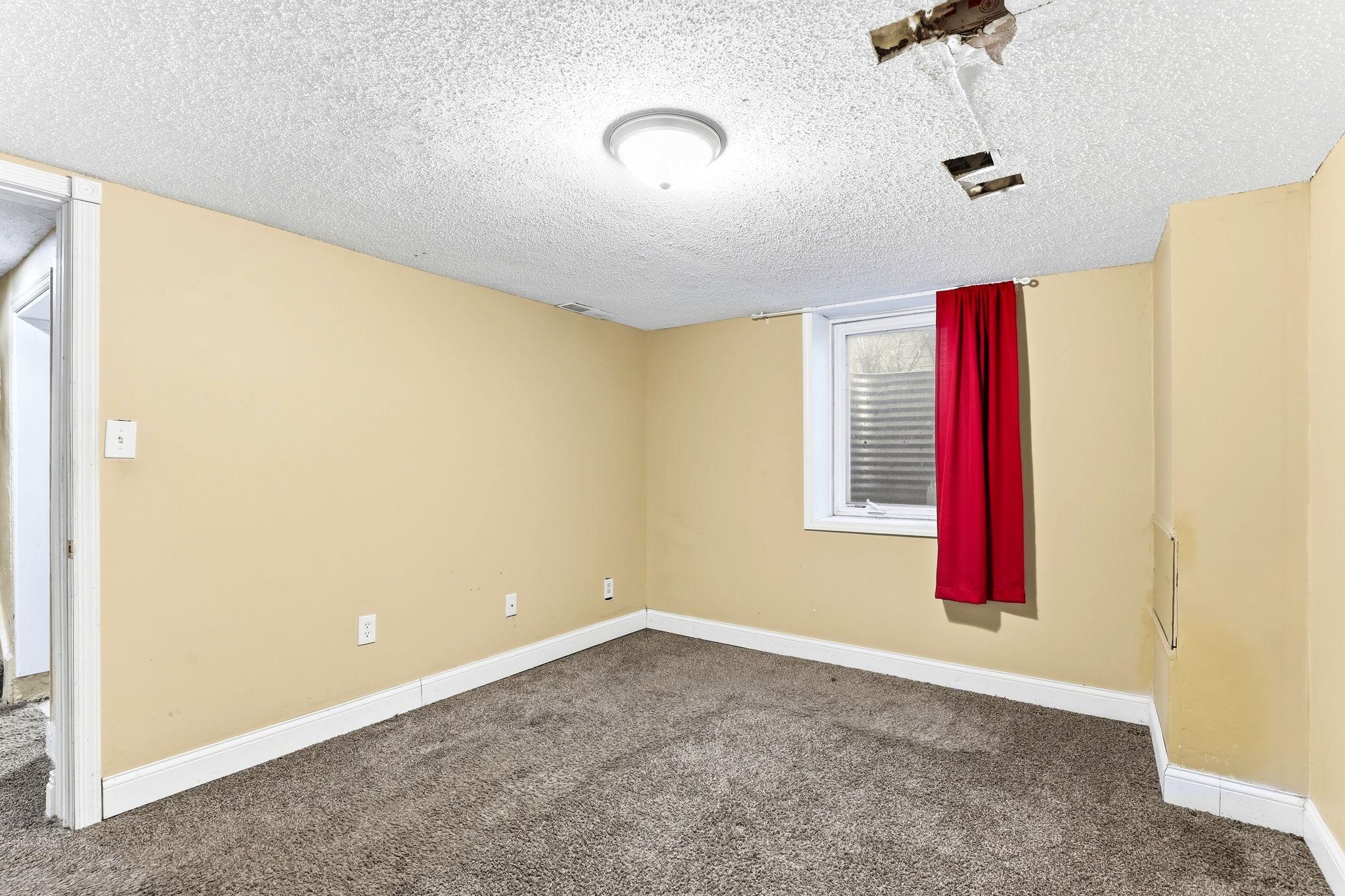View of Residential at 5447 Bryant Avenue, Brooklyn Center MN 55430, Brooklyn Center (21 of 35) - Mike Wilen | Minnesota Team Real Estate
