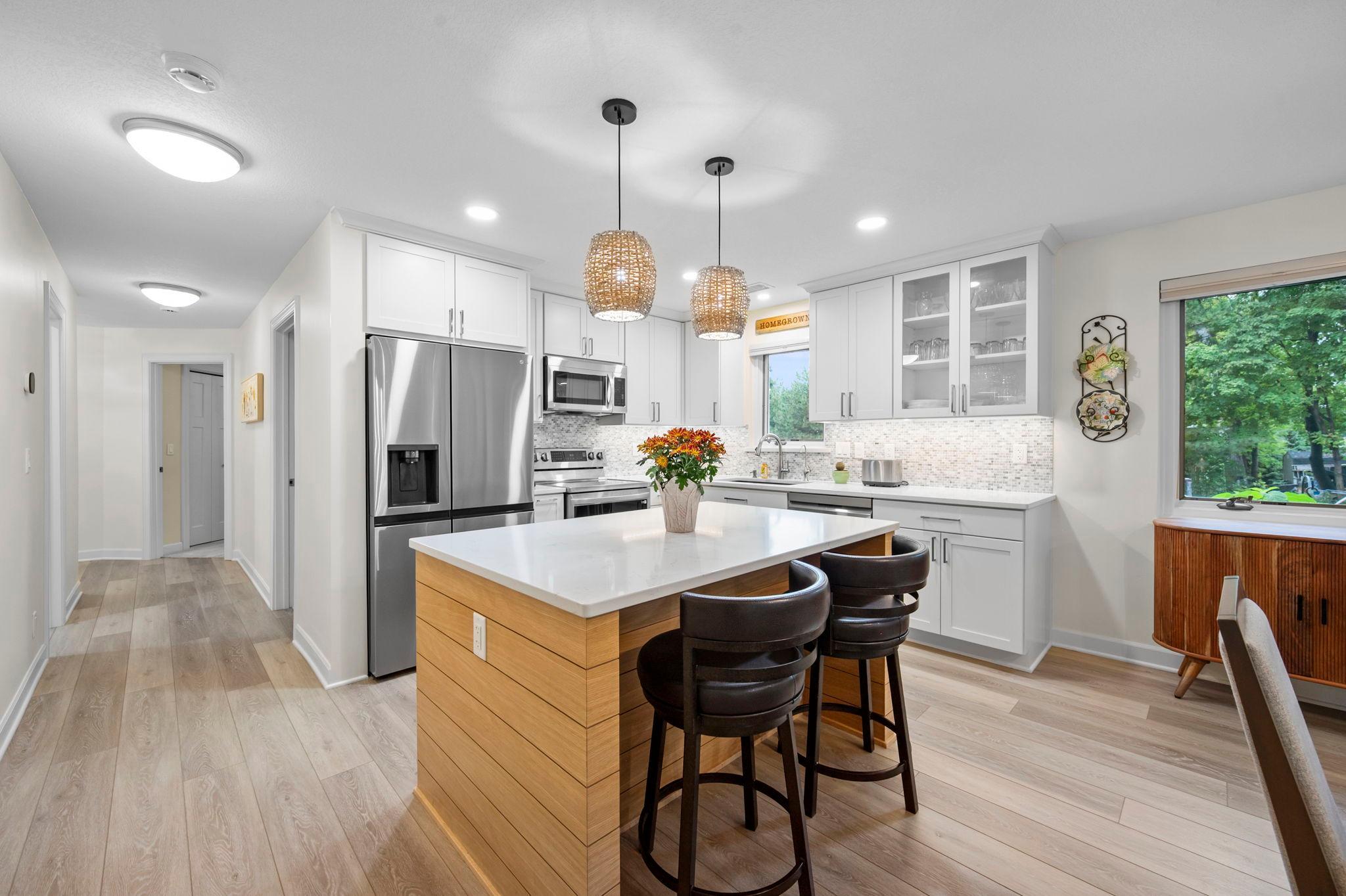 View of Residential at 2670 Commerce Boulevard #102, Mound MN 55364, Mound (14 of 50) - Mike Wilen | Minnesota Team Real Estate