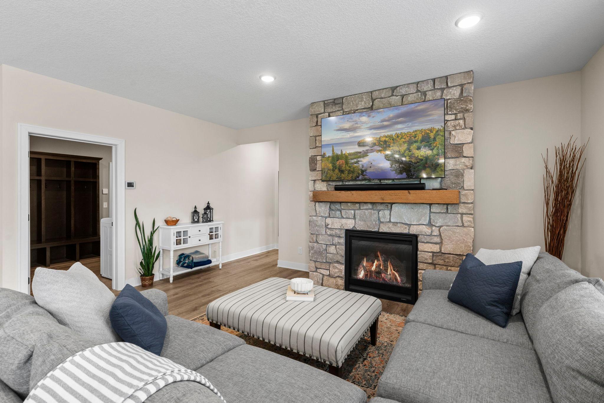 View of Residential at 5190 Sundial Lane, Woodbury MN 55129, Woodbury (14 of 44) - Mike Wilen | Minnesota Team Real Estate
