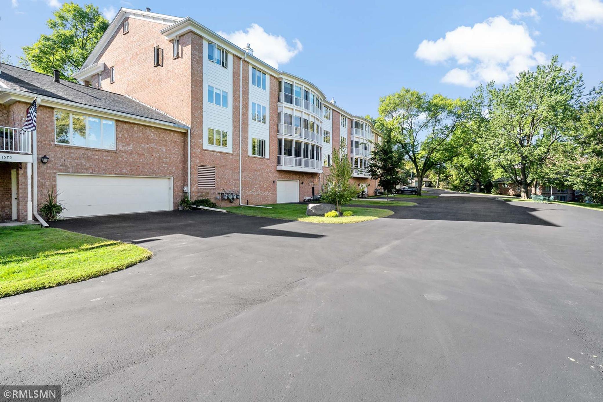 View of Residential at 1585 Dodd Road #302, Mendota Heights MN 55118, Mendota Heights (33 of 37) - Mike Wilen | Minnesota Team Real Estate