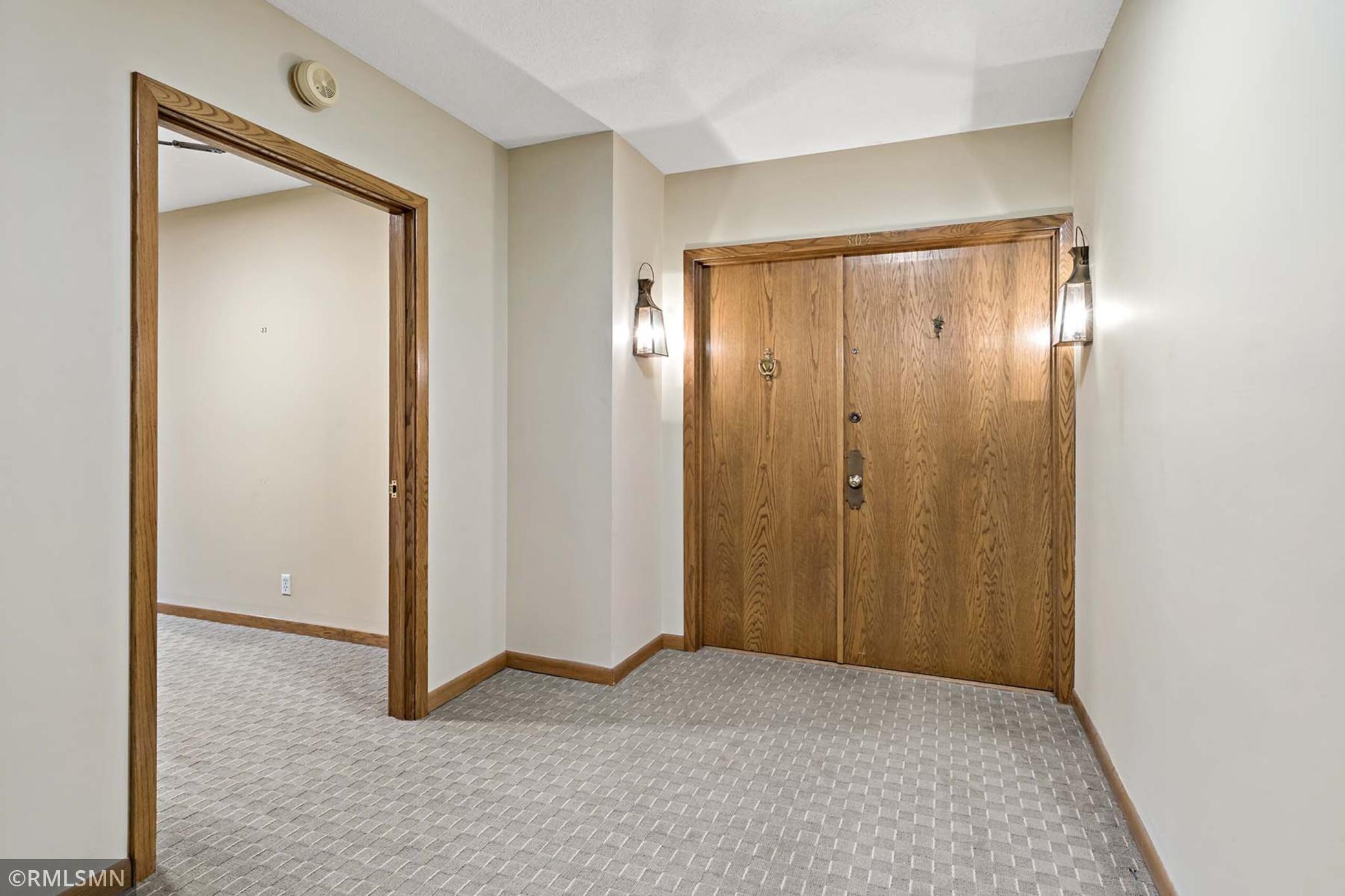 View of Residential at 1585 Dodd Road #302, Mendota Heights MN 55118, Mendota Heights (6 of 37) - Mike Wilen | Minnesota Team Real Estate