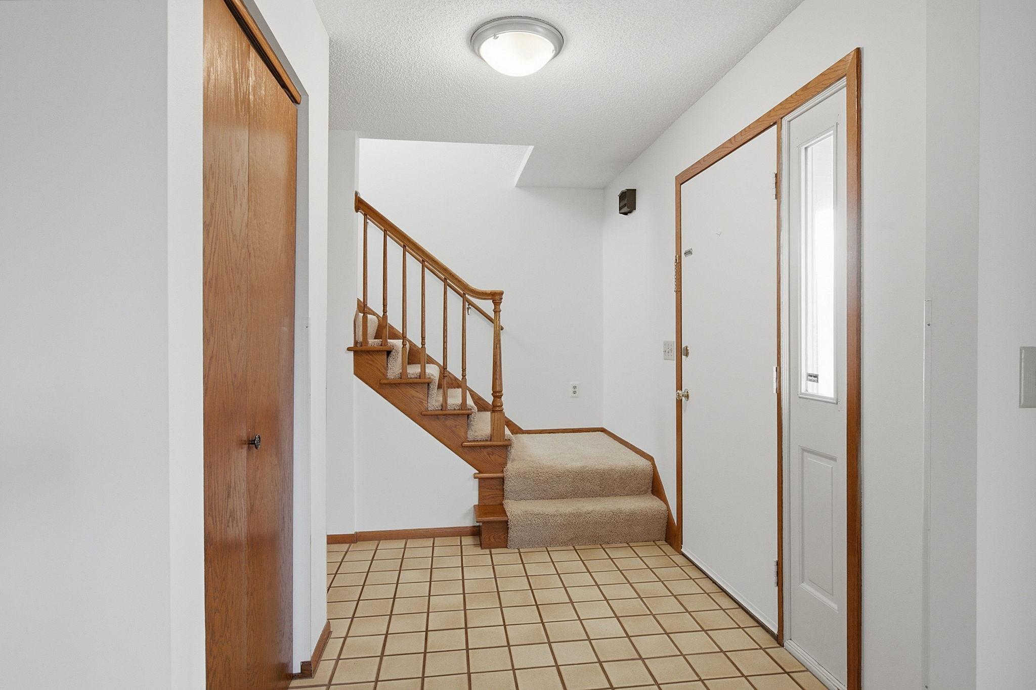 View of Residential at 710 Windemere Drive, Plymouth MN 55441, Plymouth (25 of 38) - Mike Wilen | Minnesota Team Real Estate