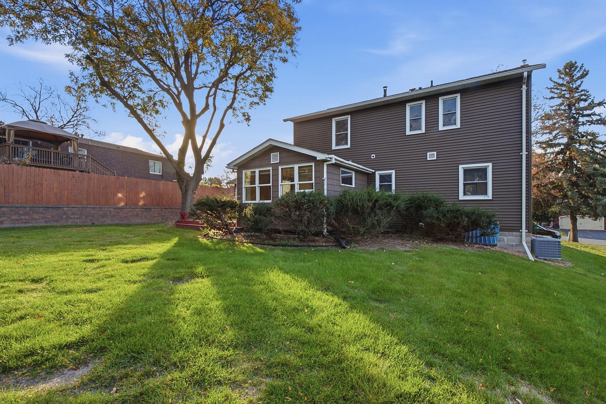 View of Residential at 710 Windemere Drive, Plymouth MN 55441, Plymouth (5 of 38) - Mike Wilen | Minnesota Team Real Estate