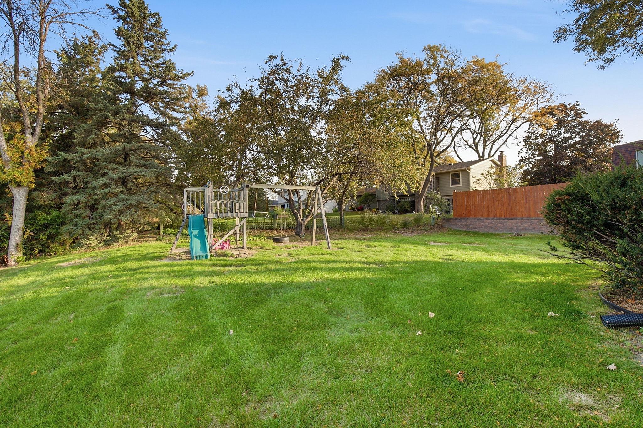 View of Residential at 710 Windemere Drive, Plymouth MN 55441, Plymouth (34 of 38) - Mike Wilen | Minnesota Team Real Estate