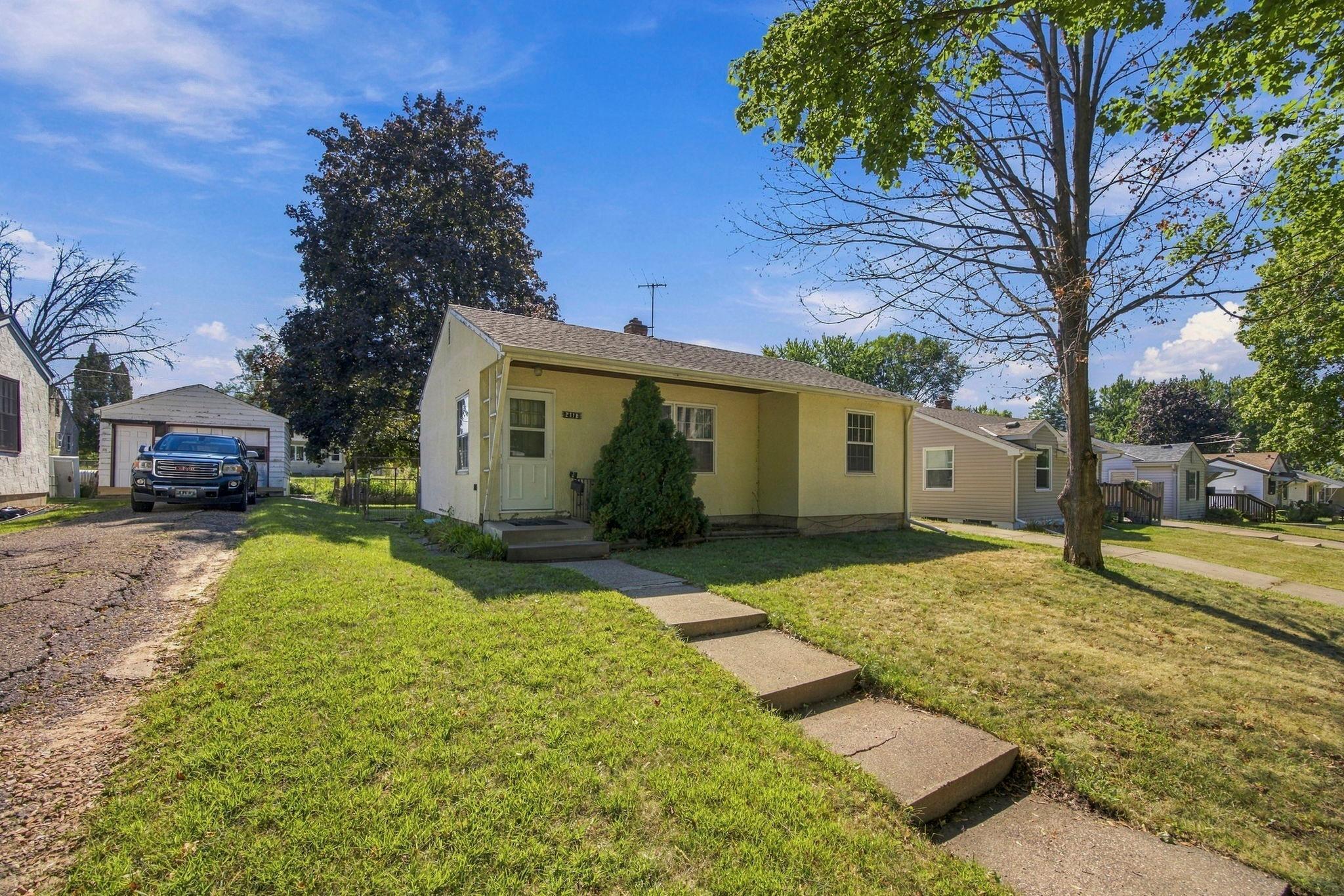 View of Residential at 2116 Fremont Avenue, Saint Paul MN 55119, Saint Paul (19 of 23) - Mike Wilen | Minnesota Team Real Estate