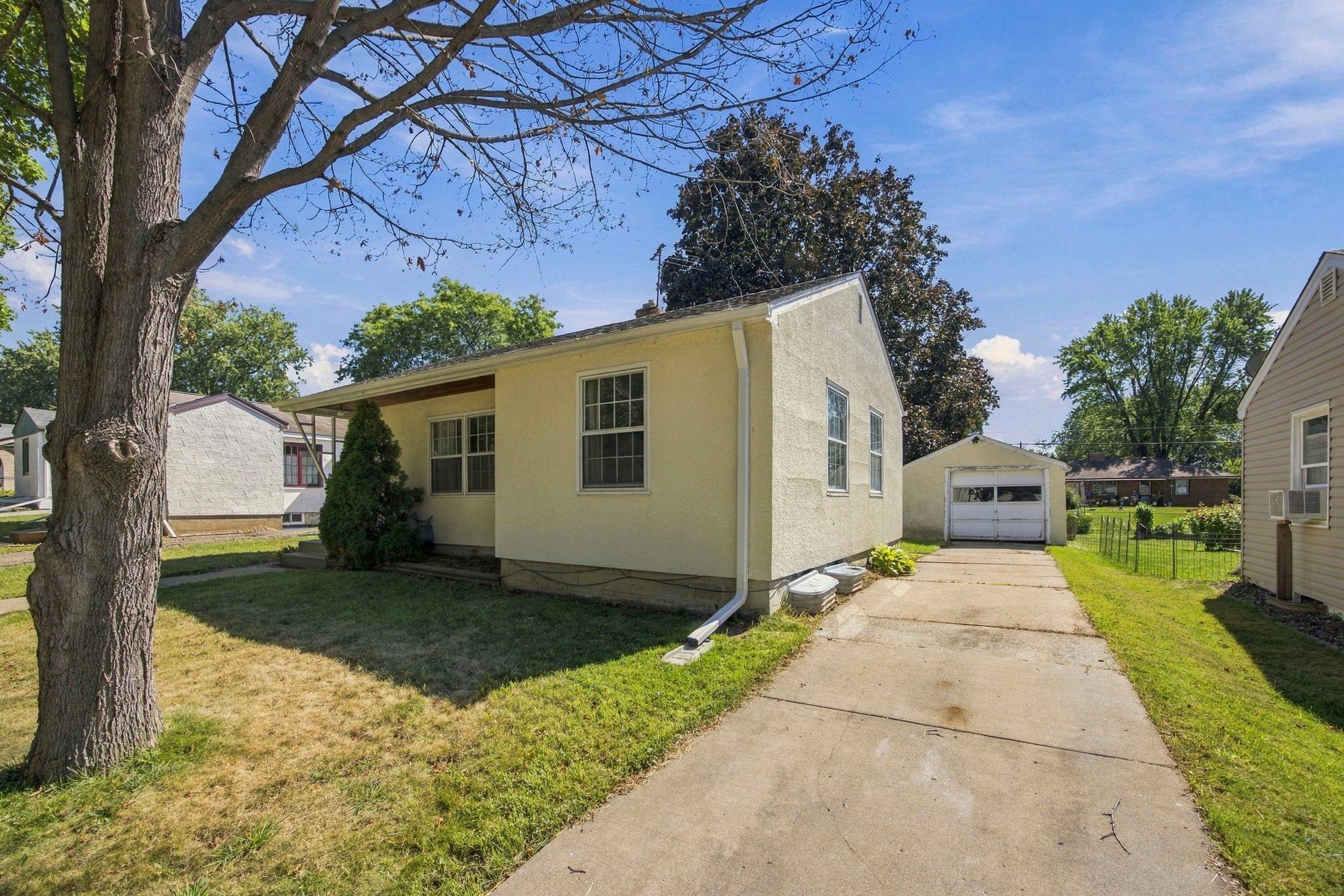View of Residential at 2116 Fremont Avenue, Saint Paul MN 55119, Saint Paul (18 of 23) - Mike Wilen | Minnesota Team Real Estate