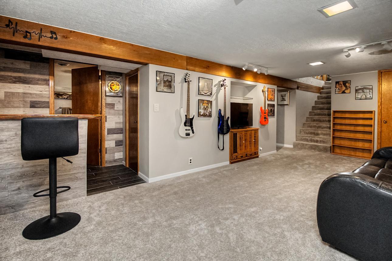 View of Residential at 10524 7th Street, Blaine MN 55434, Blaine (23 of 34) - Mike Wilen | Minnesota Team Real Estate