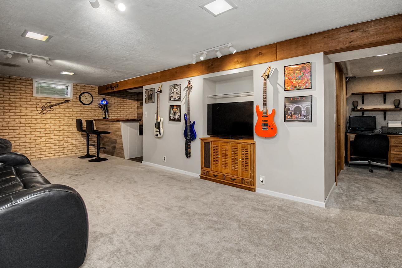 View of Residential at 10524 7th Street, Blaine MN 55434, Blaine (22 of 34) - Mike Wilen | Minnesota Team Real Estate