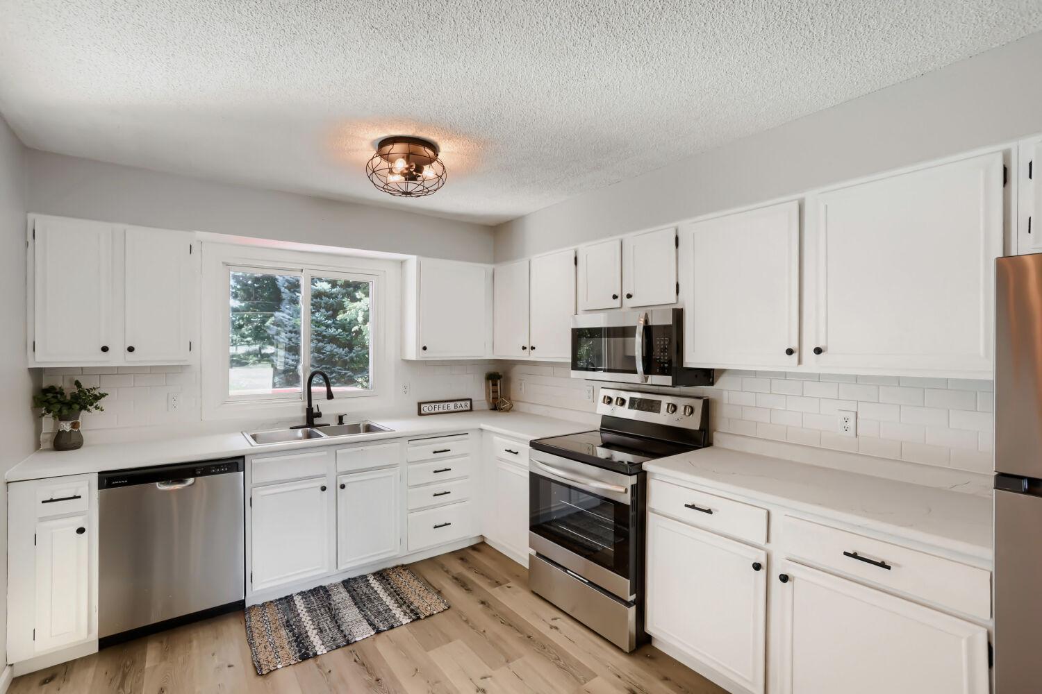 View of Residential at 6417 Hodgson Road, Lino Lakes MN 55014, Lino Lakes (3 of 31) - Mike Wilen | Minnesota Team Real Estate