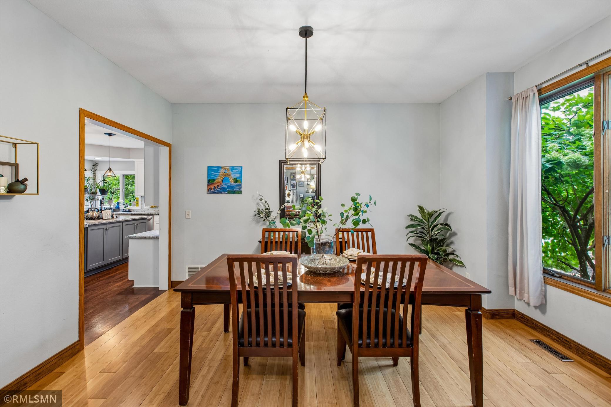 View of Residential at 13789 Guild Avenue, Apple Valley MN 55124, Apple Valley (14 of 50) - Mike Wilen | Minnesota Team Real Estate