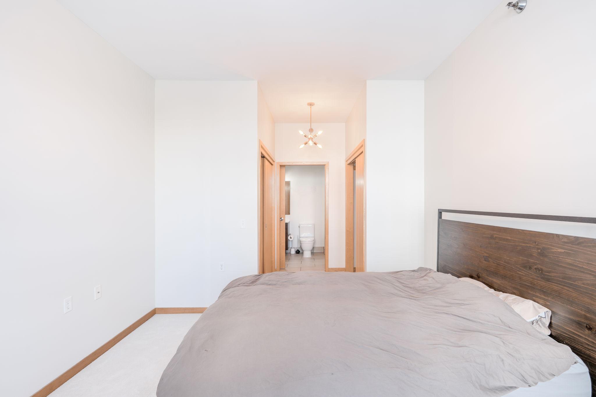 View of Residential at 1211 Lagoon Avenue #305, Minneapolis MN 55408, Minneapolis (9 of 14) - Mike Wilen | Minnesota Team Real Estate