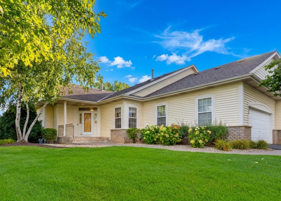 View of (TH) Side x Side at 583 Holly Lane, Oakdale - Mike Wilen | Minnesota Team Real Estate
