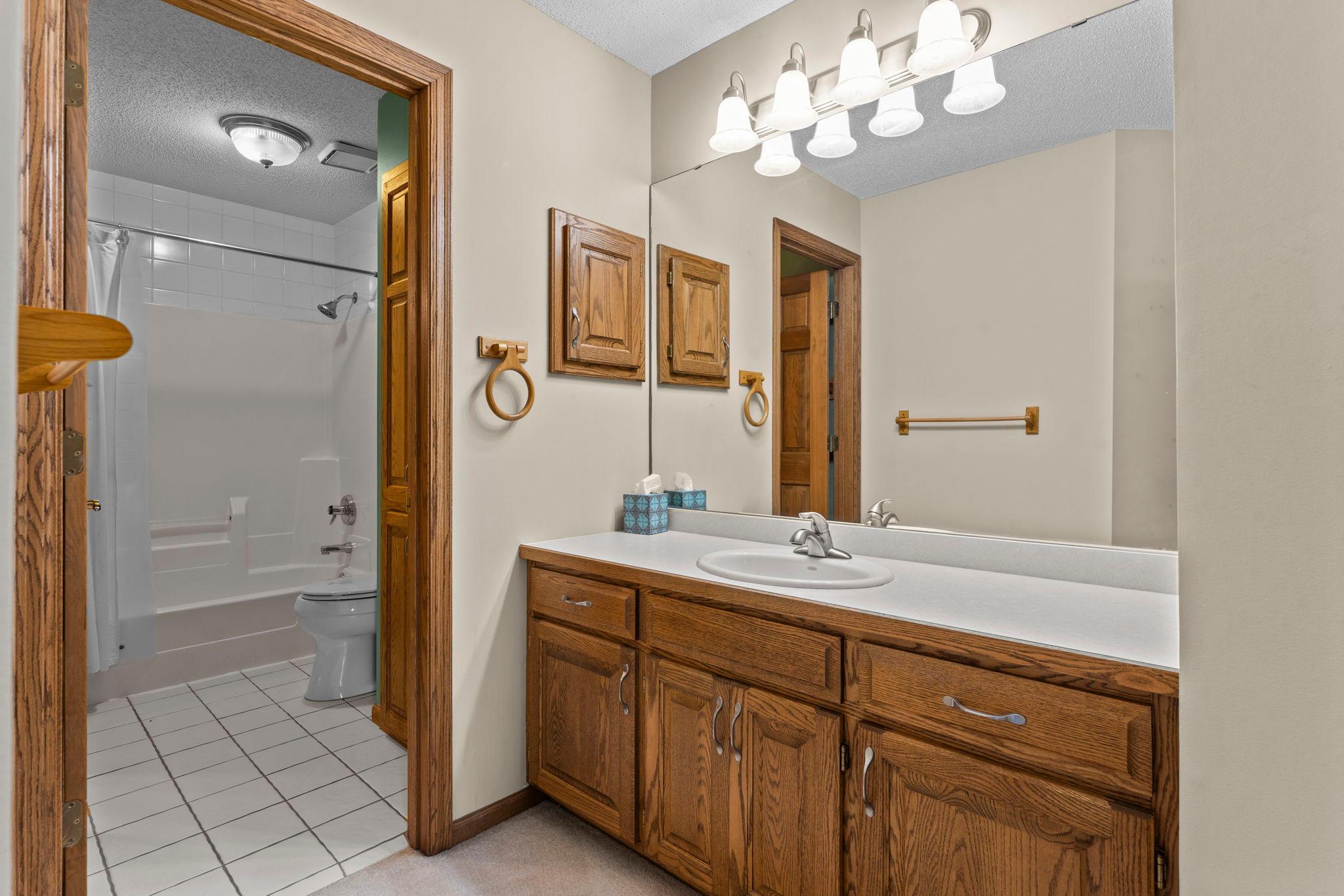 View of Residential at 17707 Kingsbury Circle, Lakeville MN 55044, Lakeville (30 of 34) - Mike Wilen | Minnesota Team Real Estate