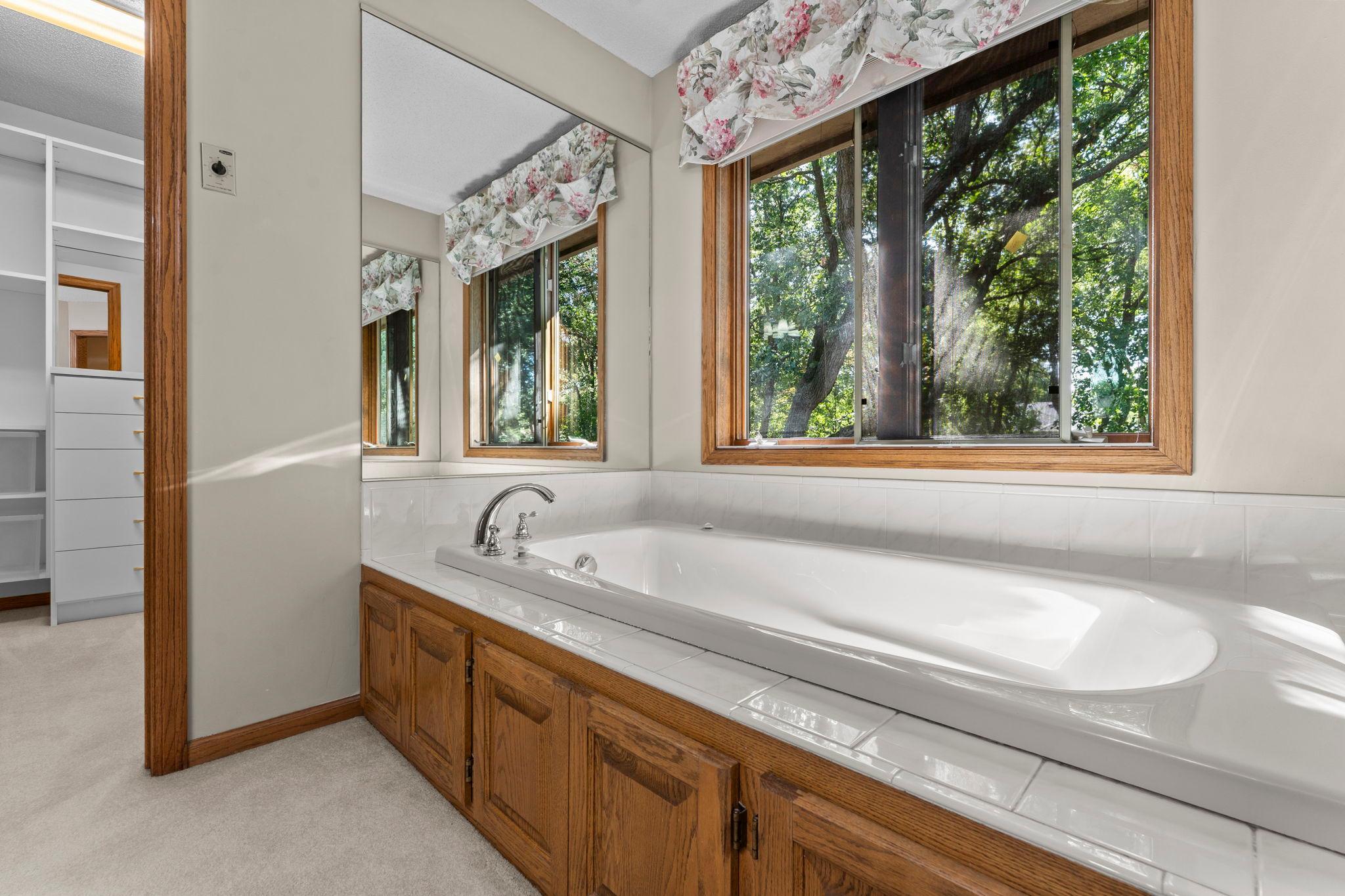 View of Residential at 17707 Kingsbury Circle, Lakeville MN 55044, Lakeville (26 of 34) - Mike Wilen | Minnesota Team Real Estate