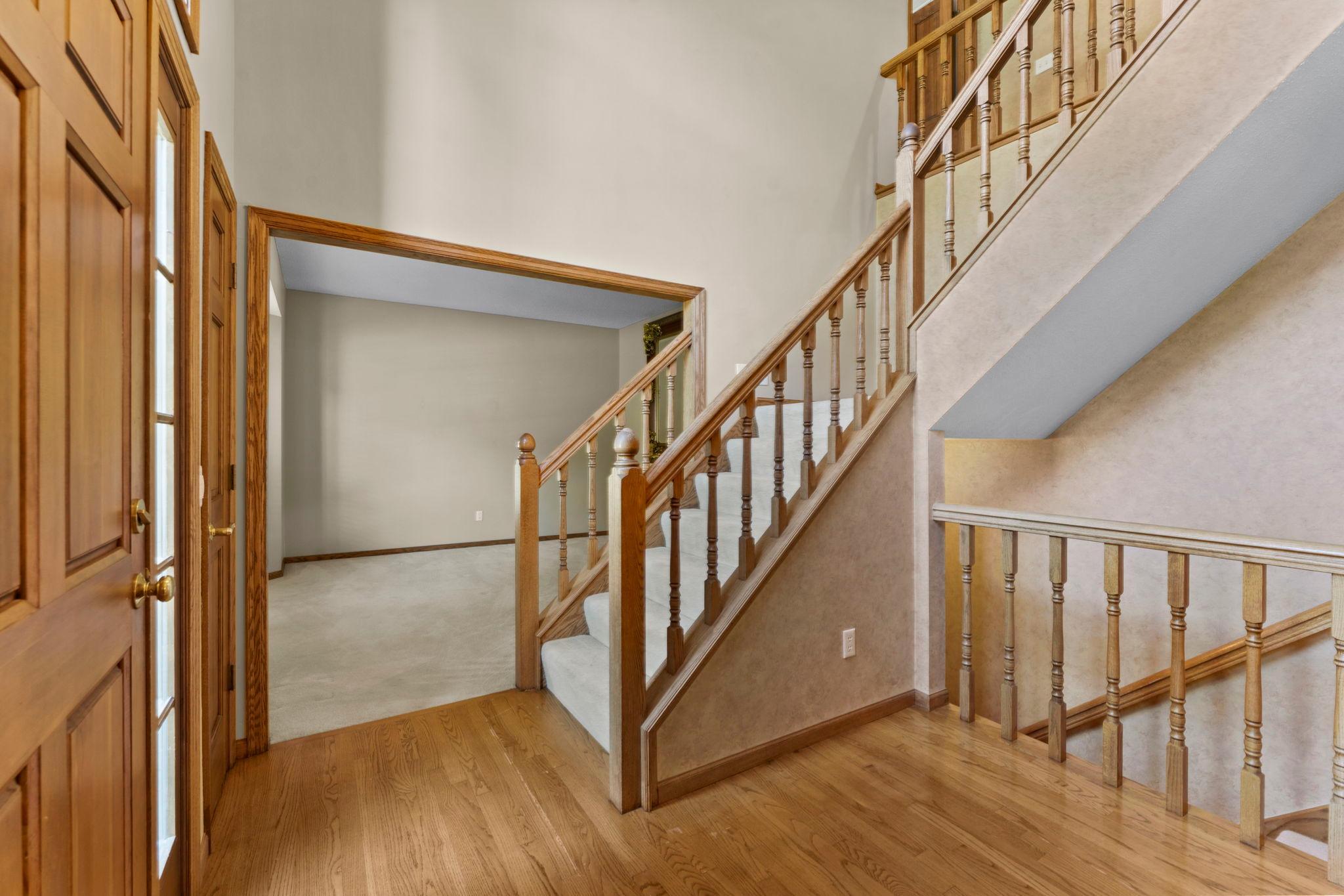 View of Residential at 17707 Kingsbury Circle, Lakeville MN 55044, Lakeville (4 of 34) - Mike Wilen | Minnesota Team Real Estate