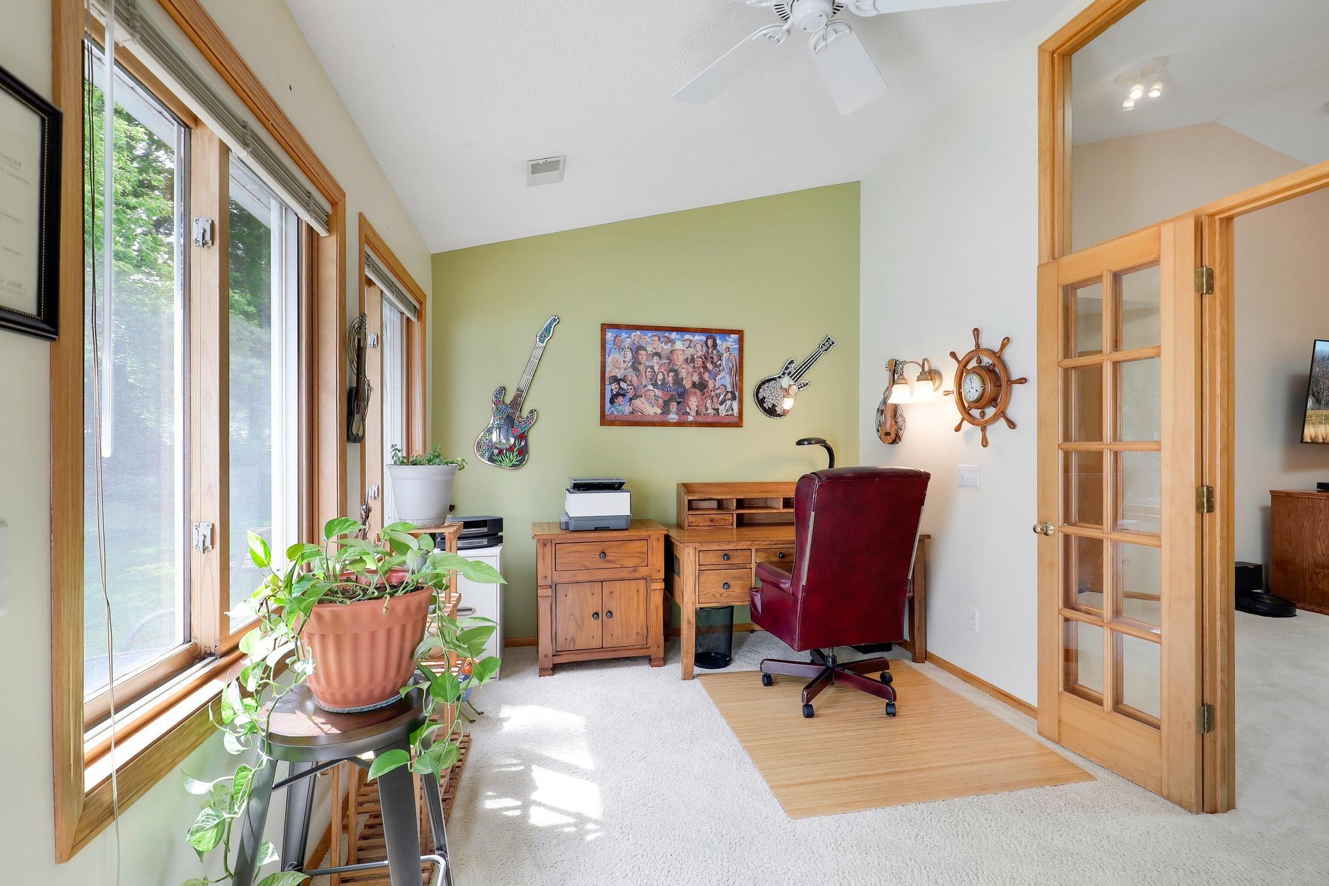 View of Residential at 8953 Thomas Lane, Woodbury MN 55125, Woodbury (14 of 30) - Mike Wilen | Minnesota Team Real Estate