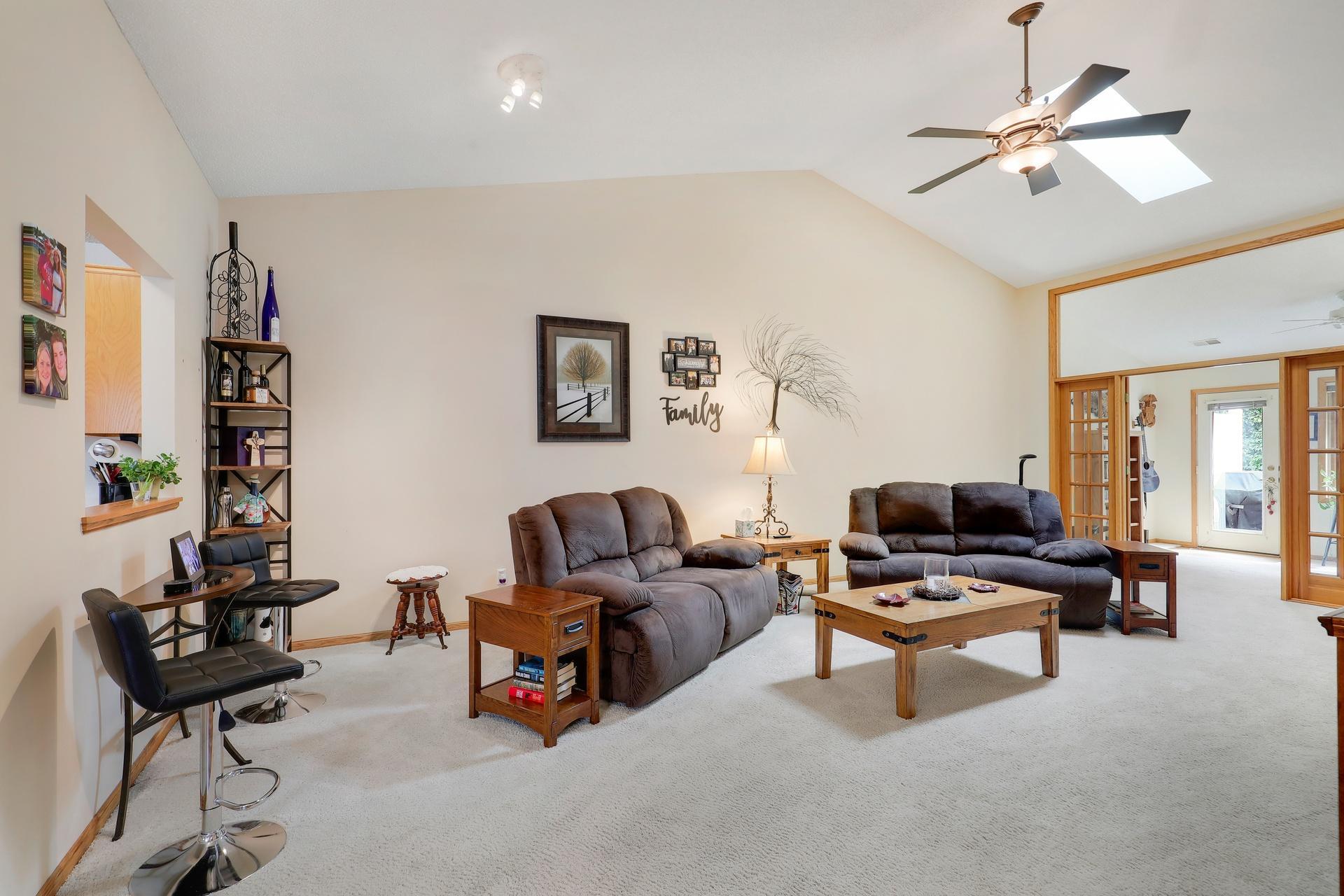View of Residential at 8953 Thomas Lane, Woodbury MN 55125, Woodbury (6 of 30) - Mike Wilen | Minnesota Team Real Estate