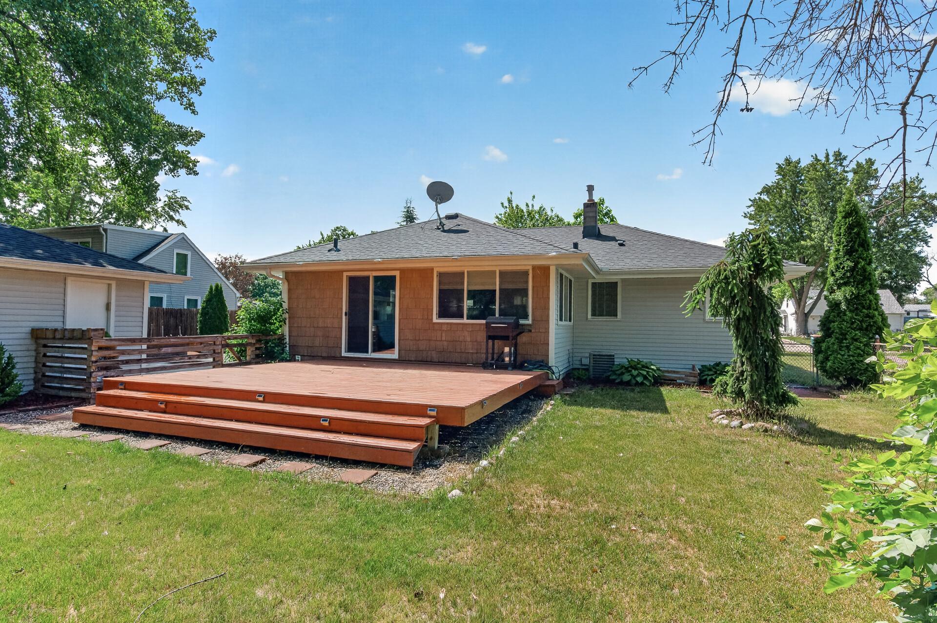 View of Residential at 211 92nd Avenue, Blaine MN 55434, Blaine (43 of 48) - Mike Wilen | Minnesota Team Real Estate