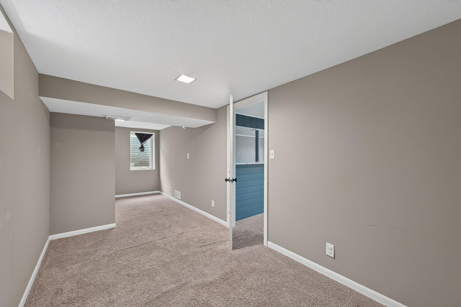 View of Residential at 211 92nd Avenue, Blaine MN 55434, Blaine (35 of 48) - Mike Wilen | Minnesota Team Real Estate