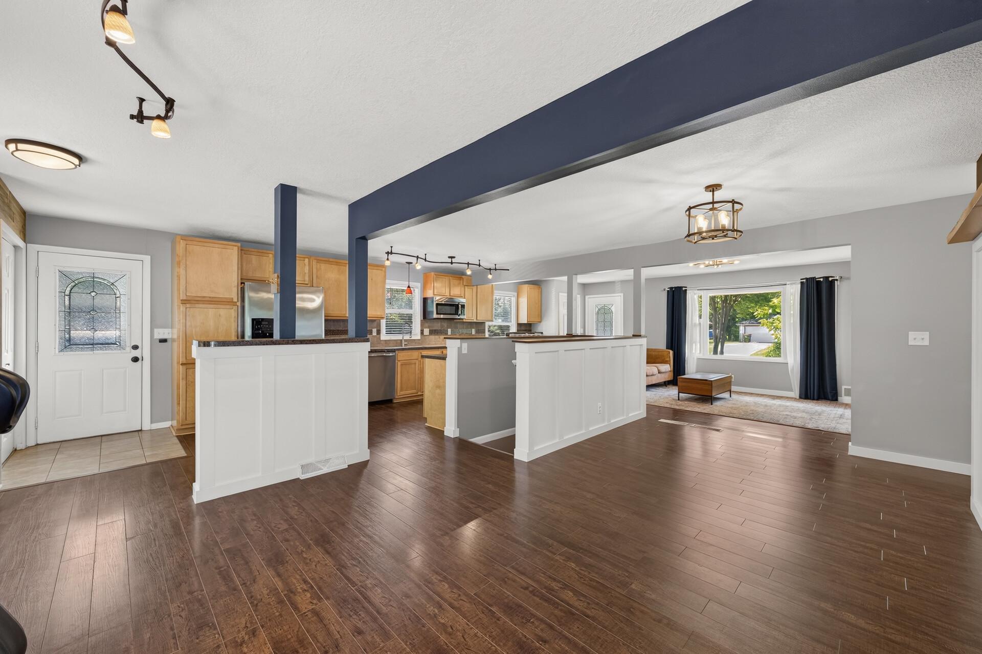 View of Residential at 211 92nd Avenue, Blaine MN 55434, Blaine (12 of 48) - Mike Wilen | Minnesota Team Real Estate