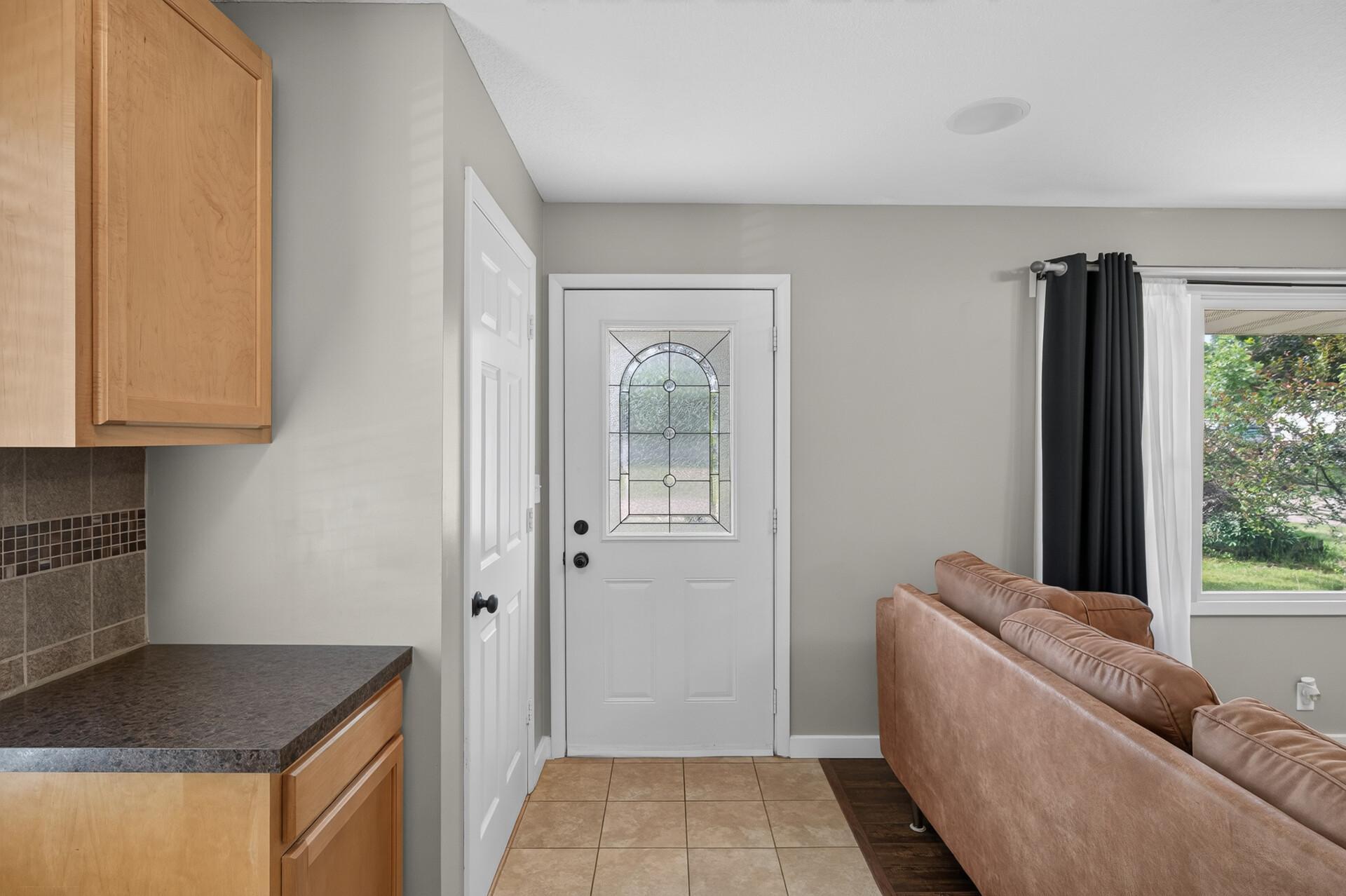 View of Residential at 211 92nd Avenue, Blaine MN 55434, Blaine (6 of 48) - Mike Wilen | Minnesota Team Real Estate
