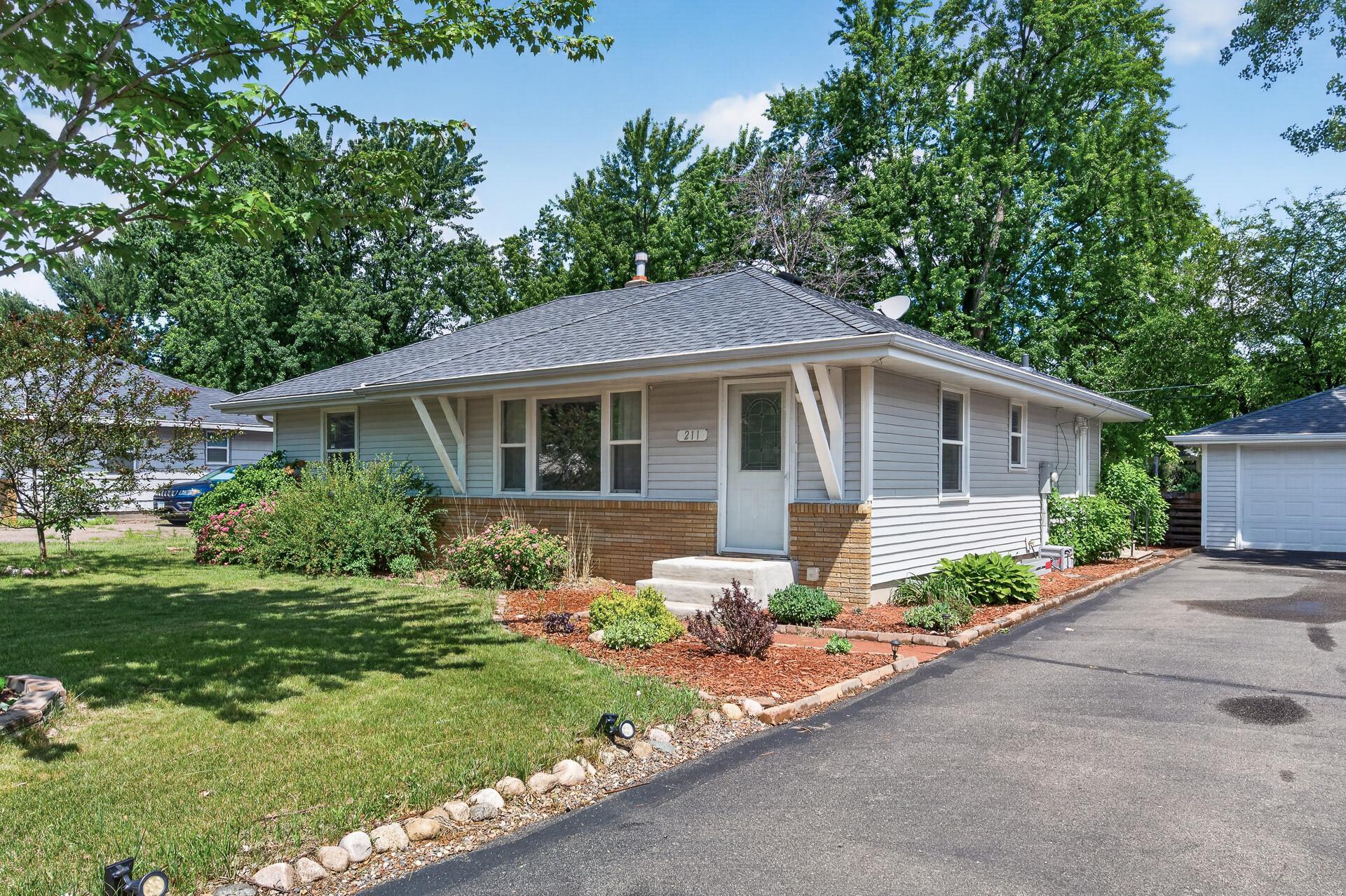 View of Residential at 211 92nd Avenue, Blaine MN 55434, Blaine (3 of 48) - Mike Wilen | Minnesota Team Real Estate