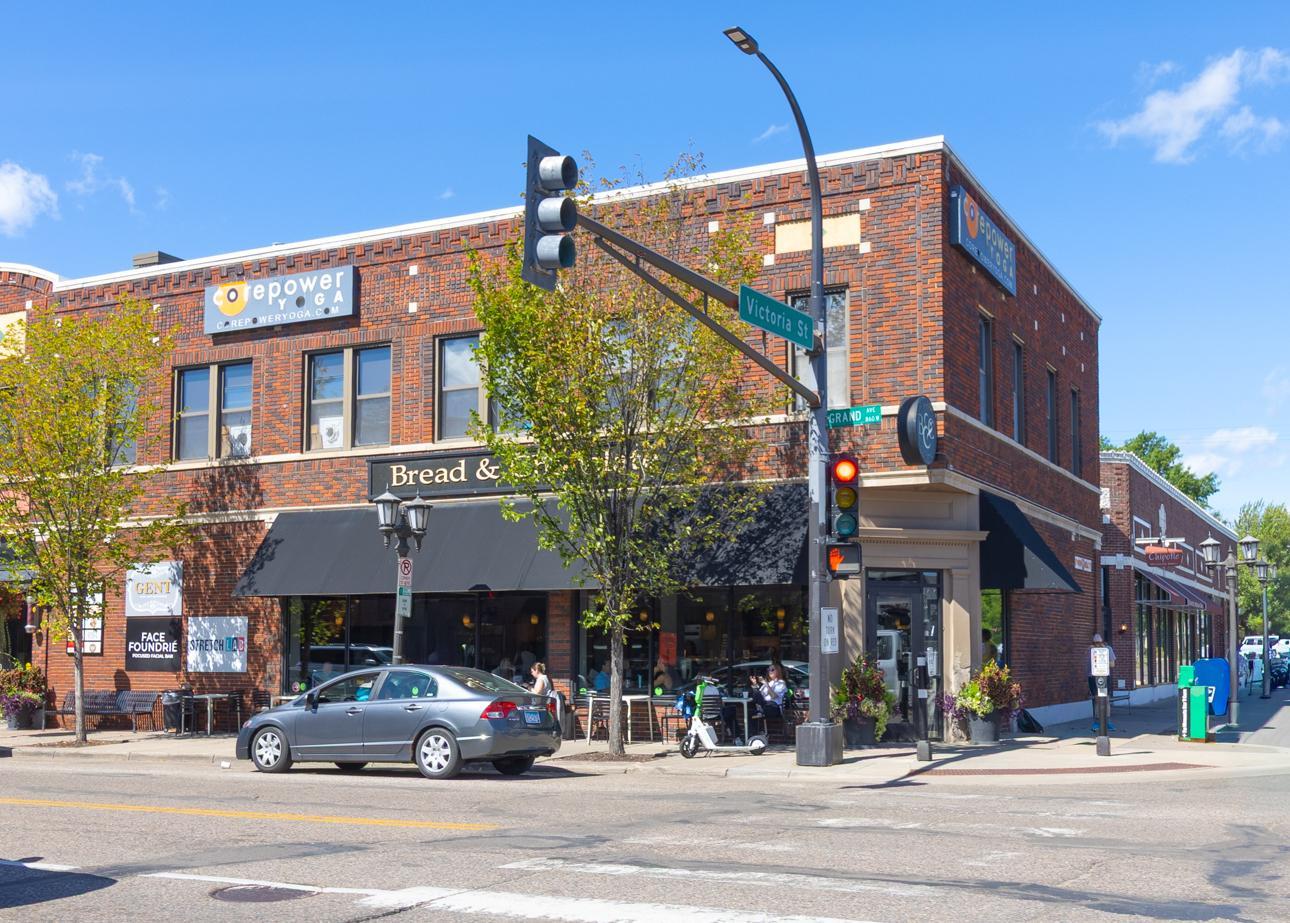 View of Residential at 899 Osceola Avenue, Saint Paul MN 55105, Saint Paul (44 of 48) - Mike Wilen | Minnesota Team Real Estate