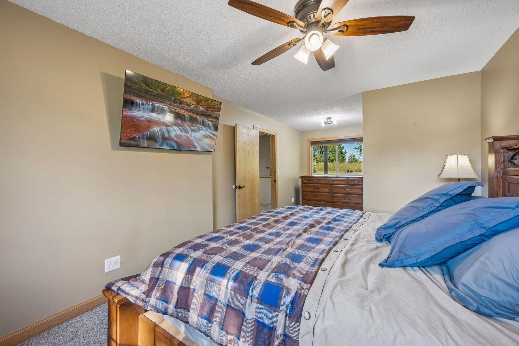 View of Residential at 40533 Golden Avenue, North Branch MN 55056, North Branch (28 of 42) - Mike Wilen | Minnesota Team Real Estate