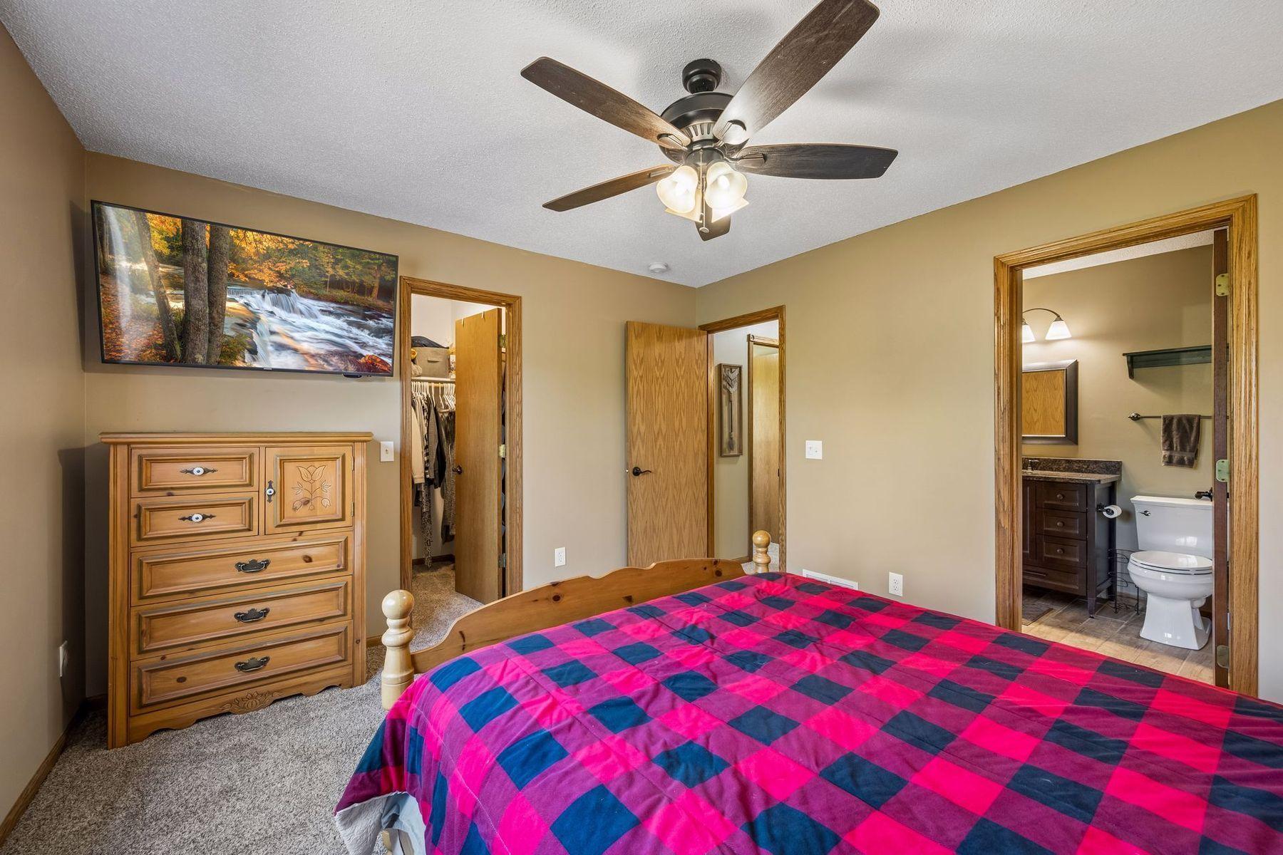 View of Residential at 40533 Golden Avenue, North Branch MN 55056, North Branch (21 of 42) - Mike Wilen | Minnesota Team Real Estate