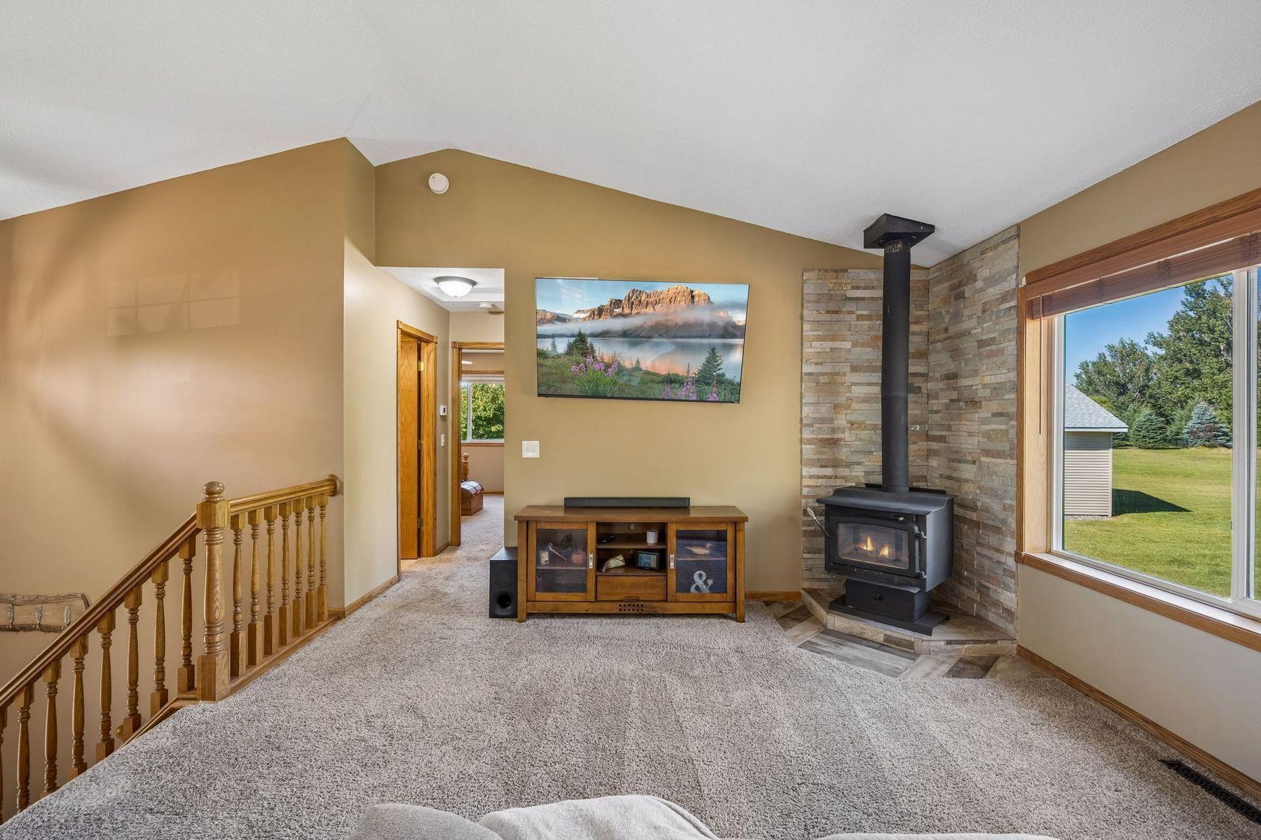 View of Residential at 40533 Golden Avenue, North Branch MN 55056, North Branch (10 of 42) - Mike Wilen | Minnesota Team Real Estate