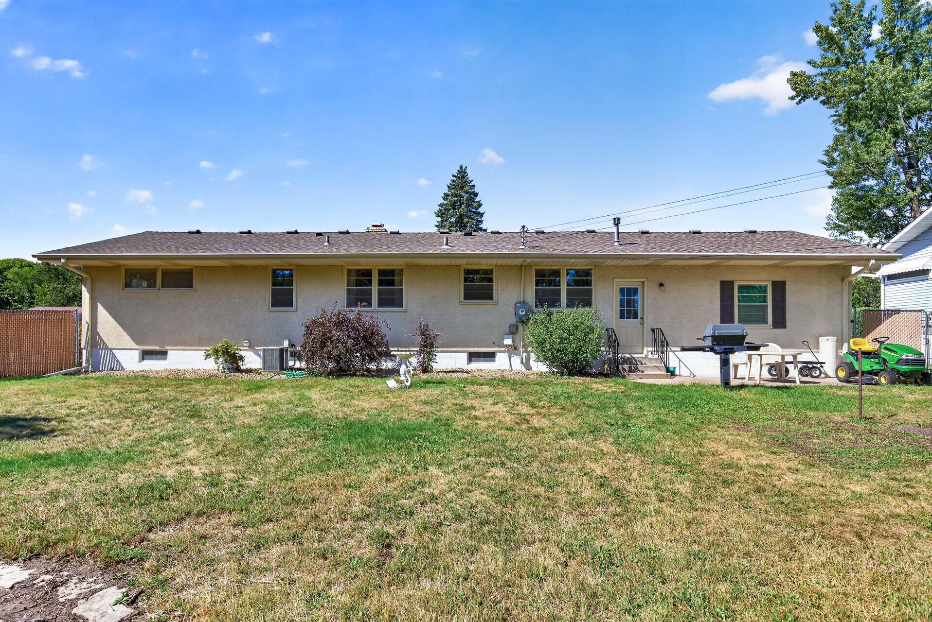 View of Residential at 7538 Carmen Avenue, Inver Grove Heights MN 55076, Inver Grove Heights (29 of 30) - Mike Wilen | Minnesota Team Real Estate