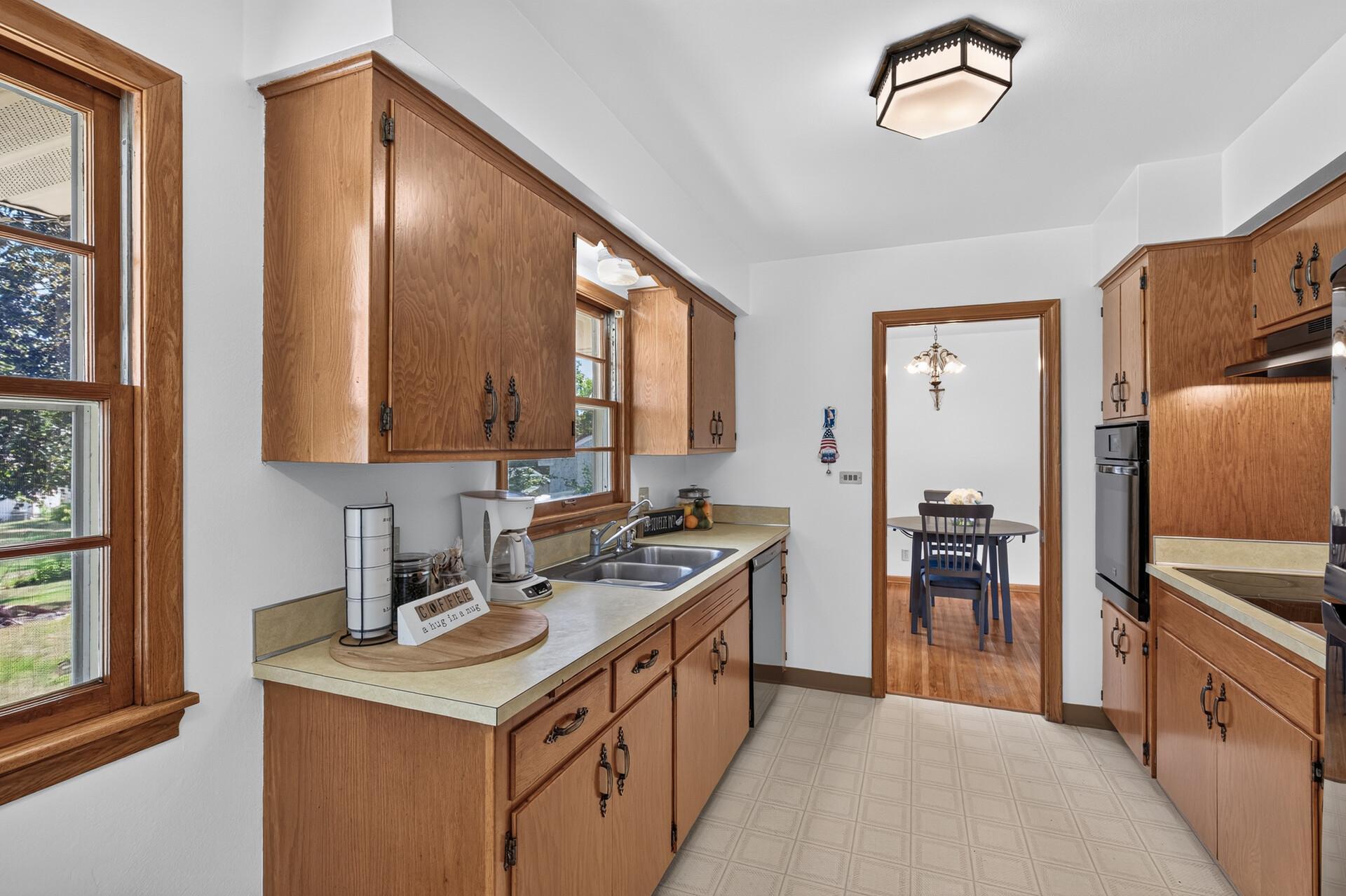 View of Residential at 7538 Carmen Avenue, Inver Grove Heights MN 55076, Inver Grove Heights (13 of 30) - Mike Wilen | Minnesota Team Real Estate