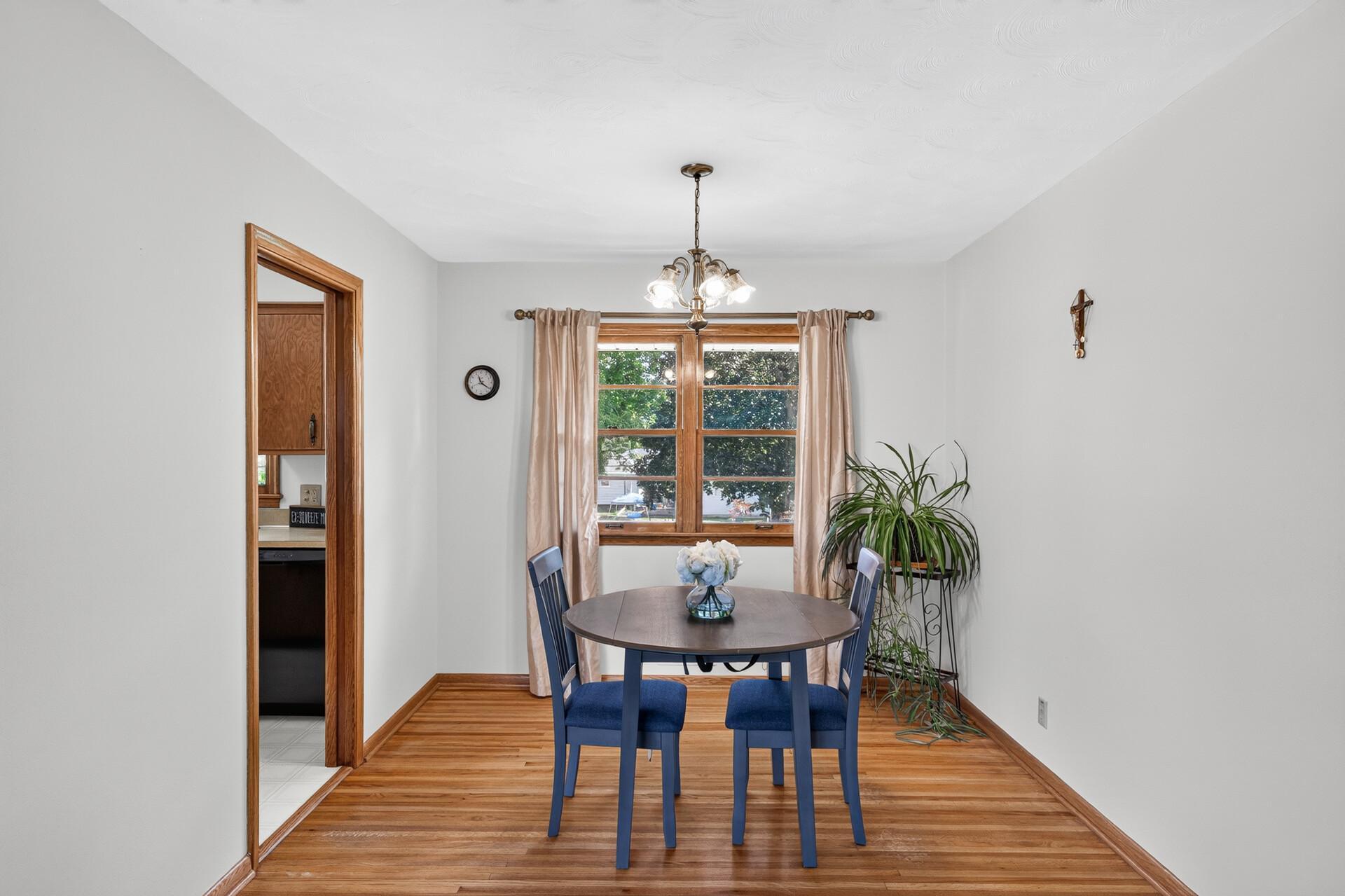 View of Residential at 7538 Carmen Avenue, Inver Grove Heights MN 55076, Inver Grove Heights (8 of 30) - Mike Wilen | Minnesota Team Real Estate