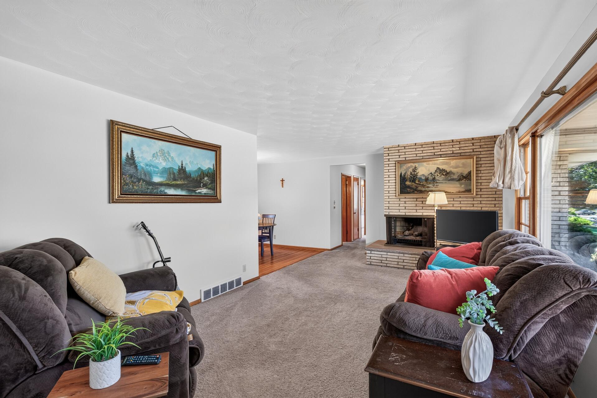 View of Residential at 7538 Carmen Avenue, Inver Grove Heights MN 55076, Inver Grove Heights (4 of 30) - Mike Wilen | Minnesota Team Real Estate