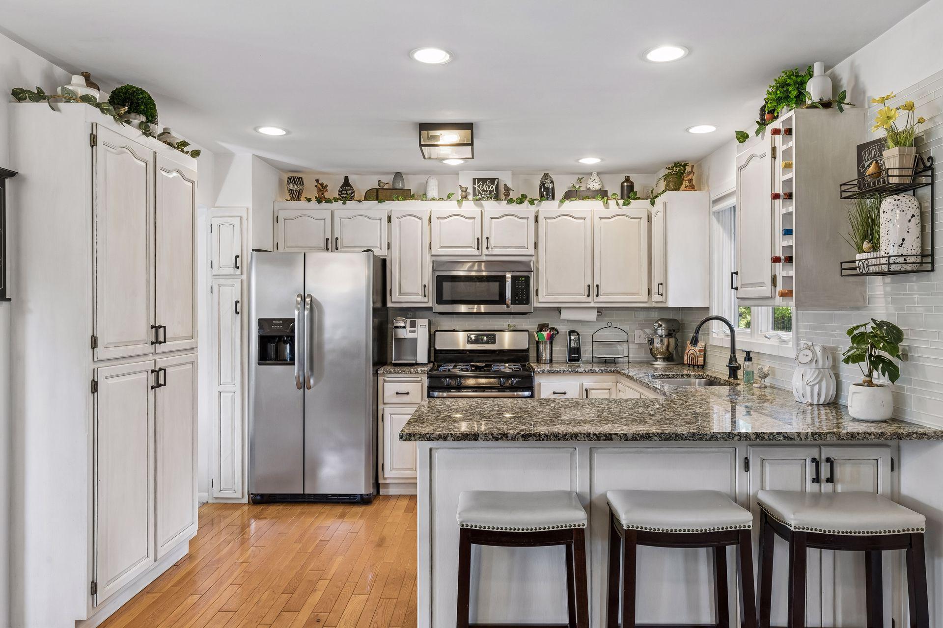 View of Residential at 5170 Hemlock Lane, Plymouth MN 55442, Plymouth (11 of 49) - Mike Wilen | Minnesota Team Real Estate