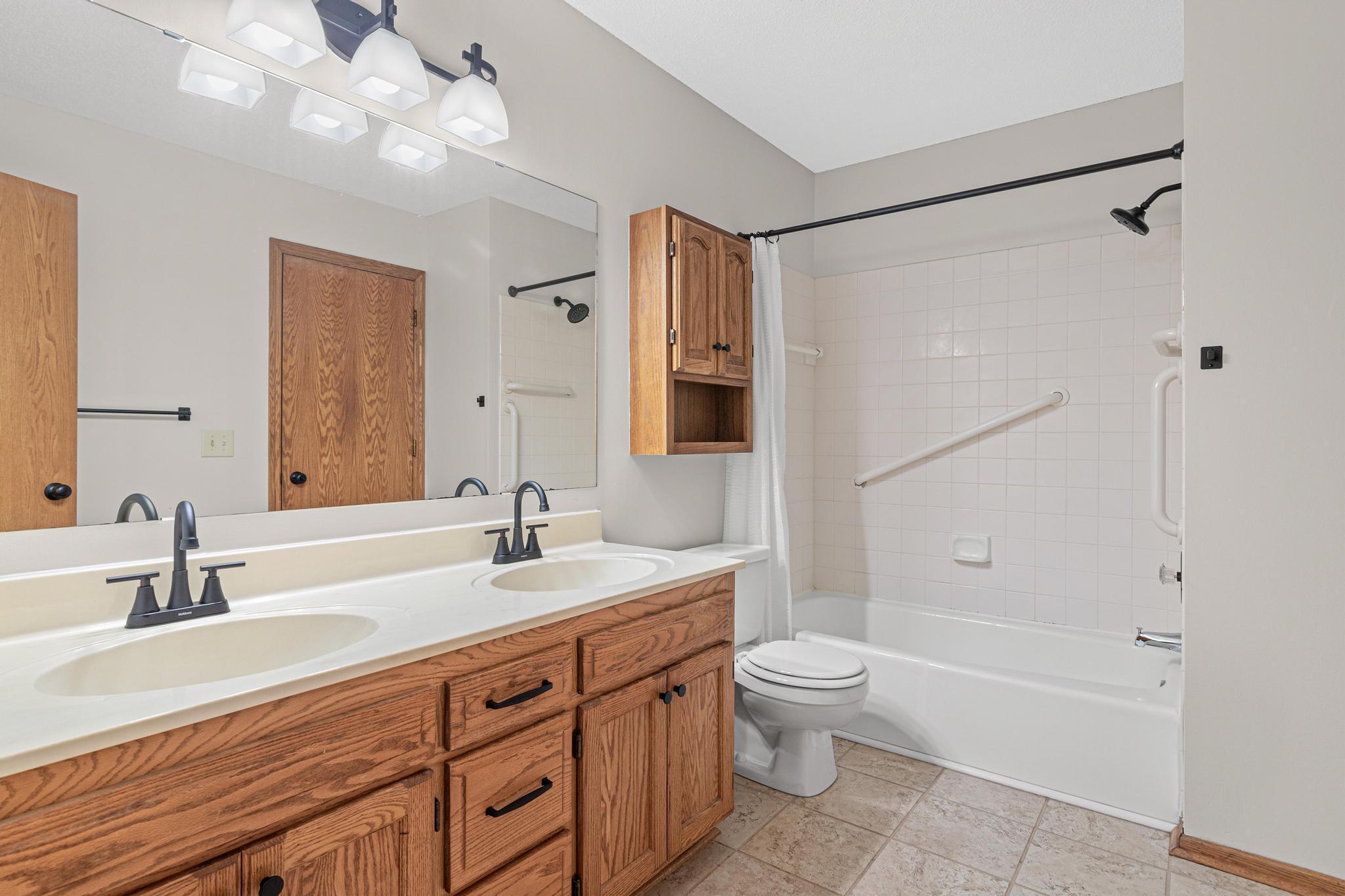 View of Residential at 1547 Clemson Drive, Eagan MN 55122, Eagan (17 of 31) - Mike Wilen | Minnesota Team Real Estate