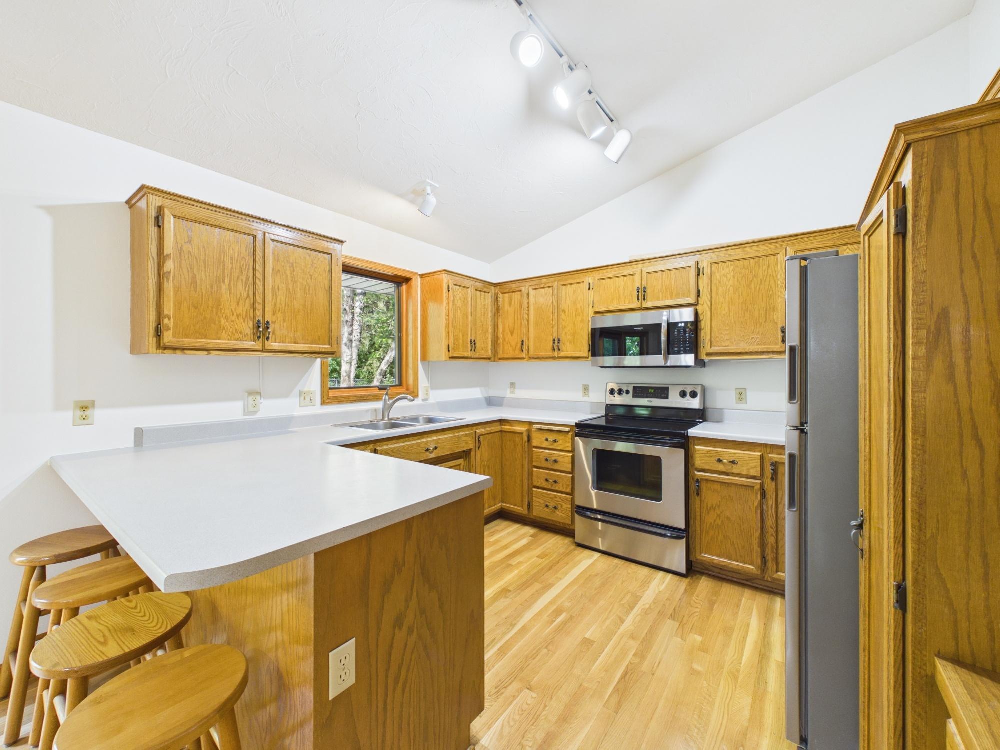 View of Residential at 1952 Park Ridge Court, Chaska MN 55318, Chaska (4 of 41) - Mike Wilen | Minnesota Team Real Estate