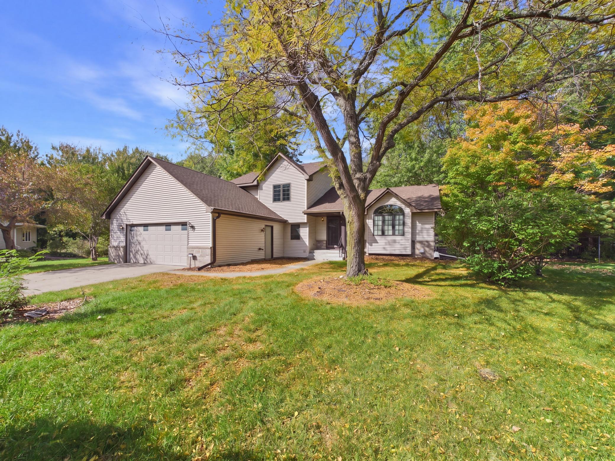 View of Single Family at 1952 Park Ridge Court, Chaska - Mike Wilen | Minnesota Team Real Estate