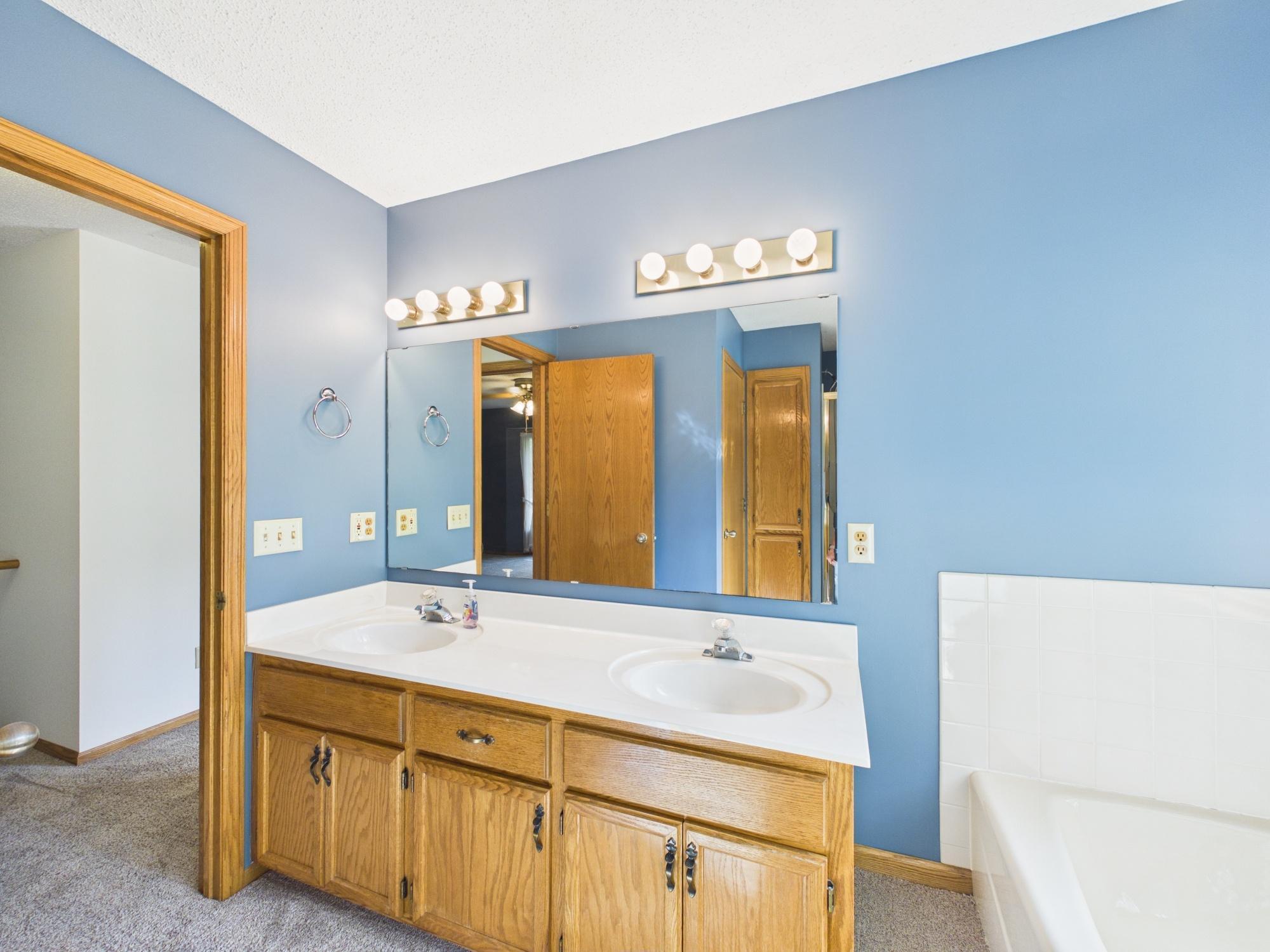 View of Residential at 1952 Park Ridge Court, Chaska MN 55318, Chaska (27 of 41) - Mike Wilen | Minnesota Team Real Estate